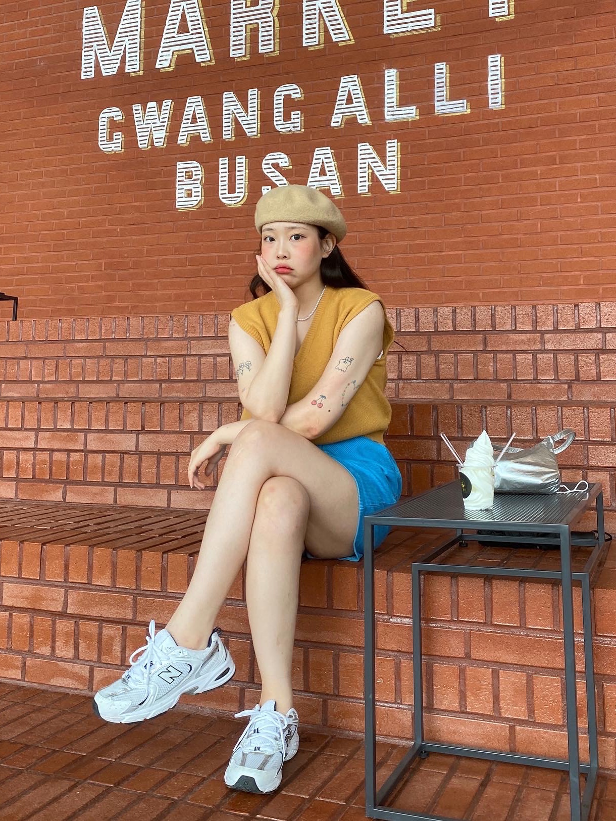 New Balance 530 White 착용 스타일 - 2
