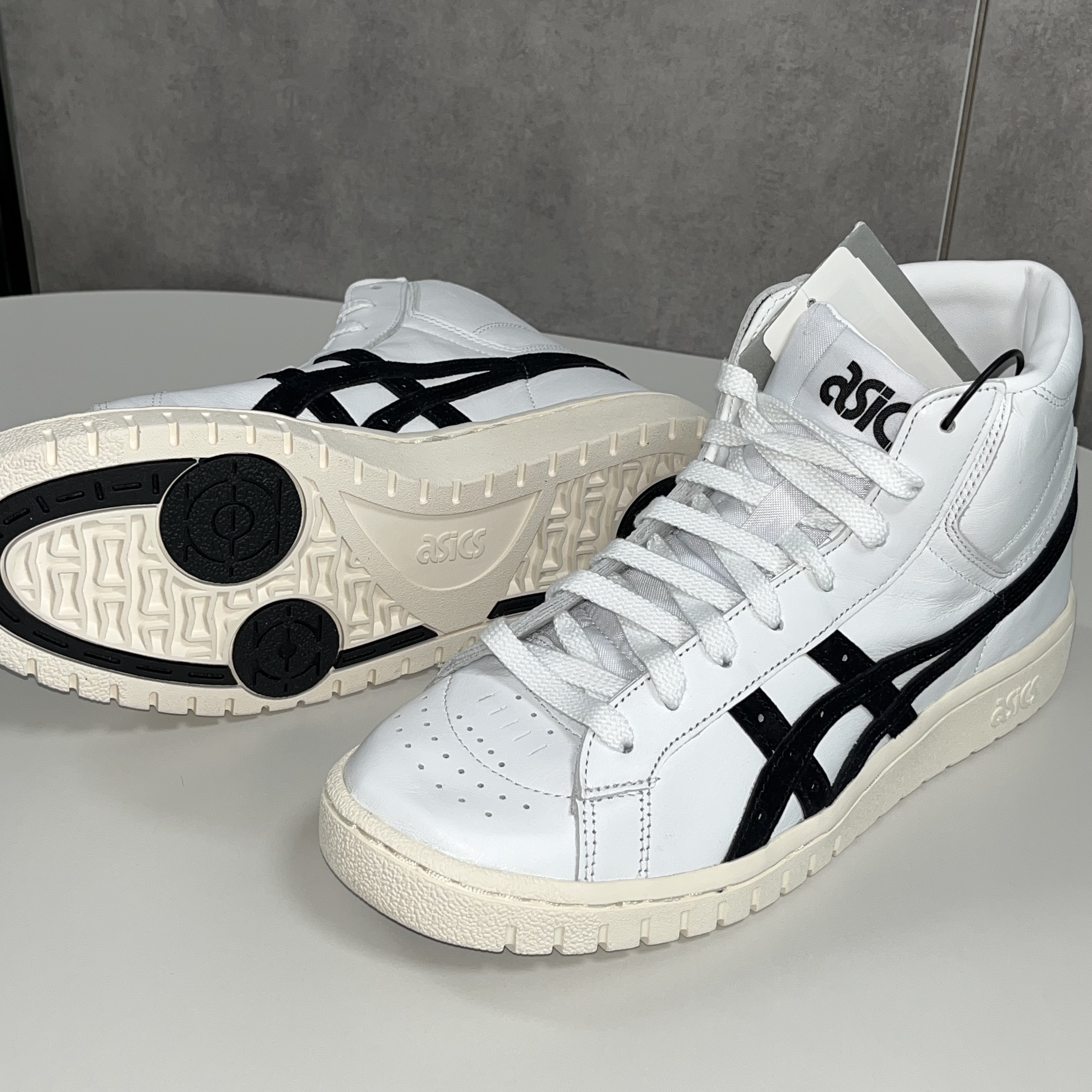 Asics Gel-PTG MT White Black 착용 스타일 - 2
