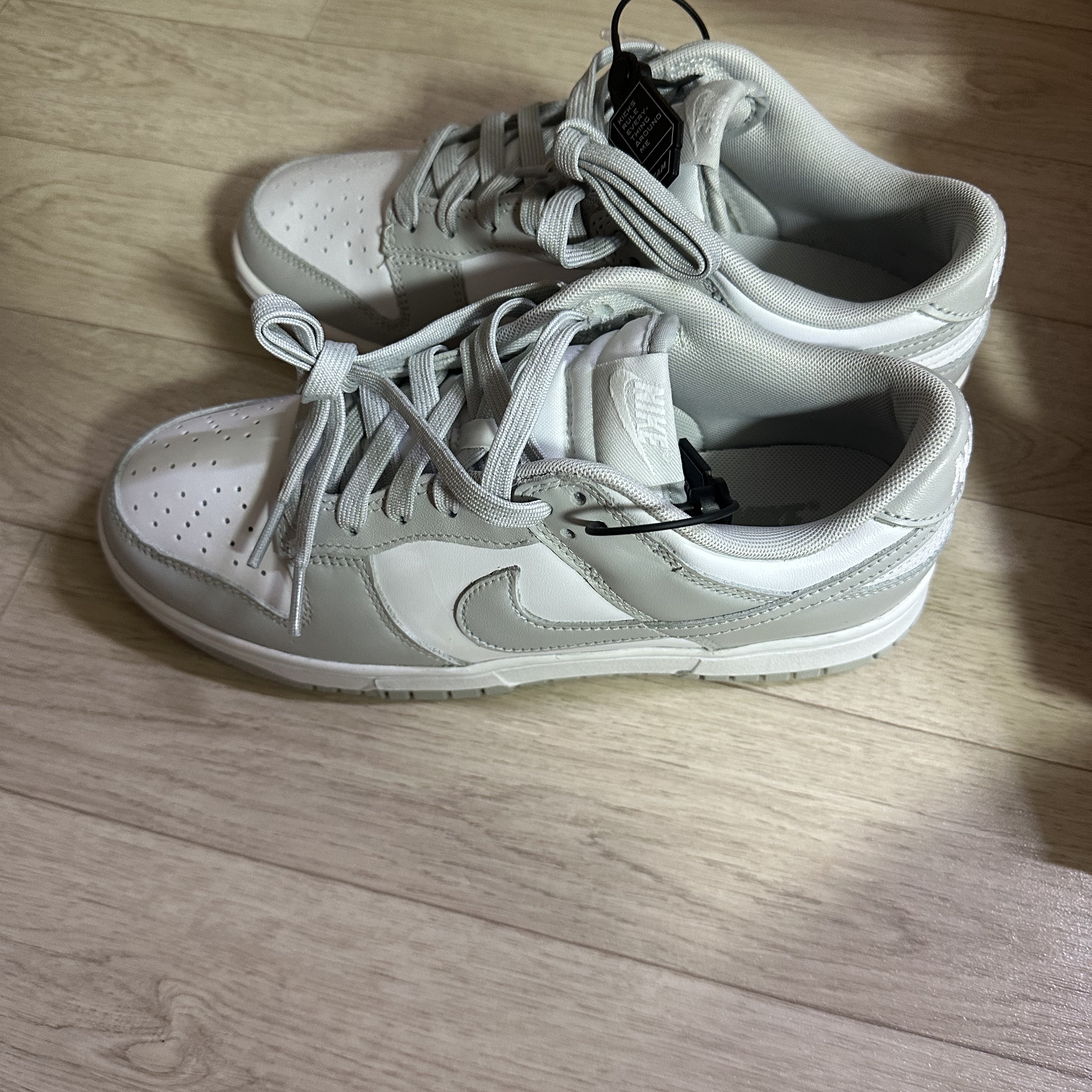 Nike Dunk Low Retro Grey Fog 착용 스타일 - 4