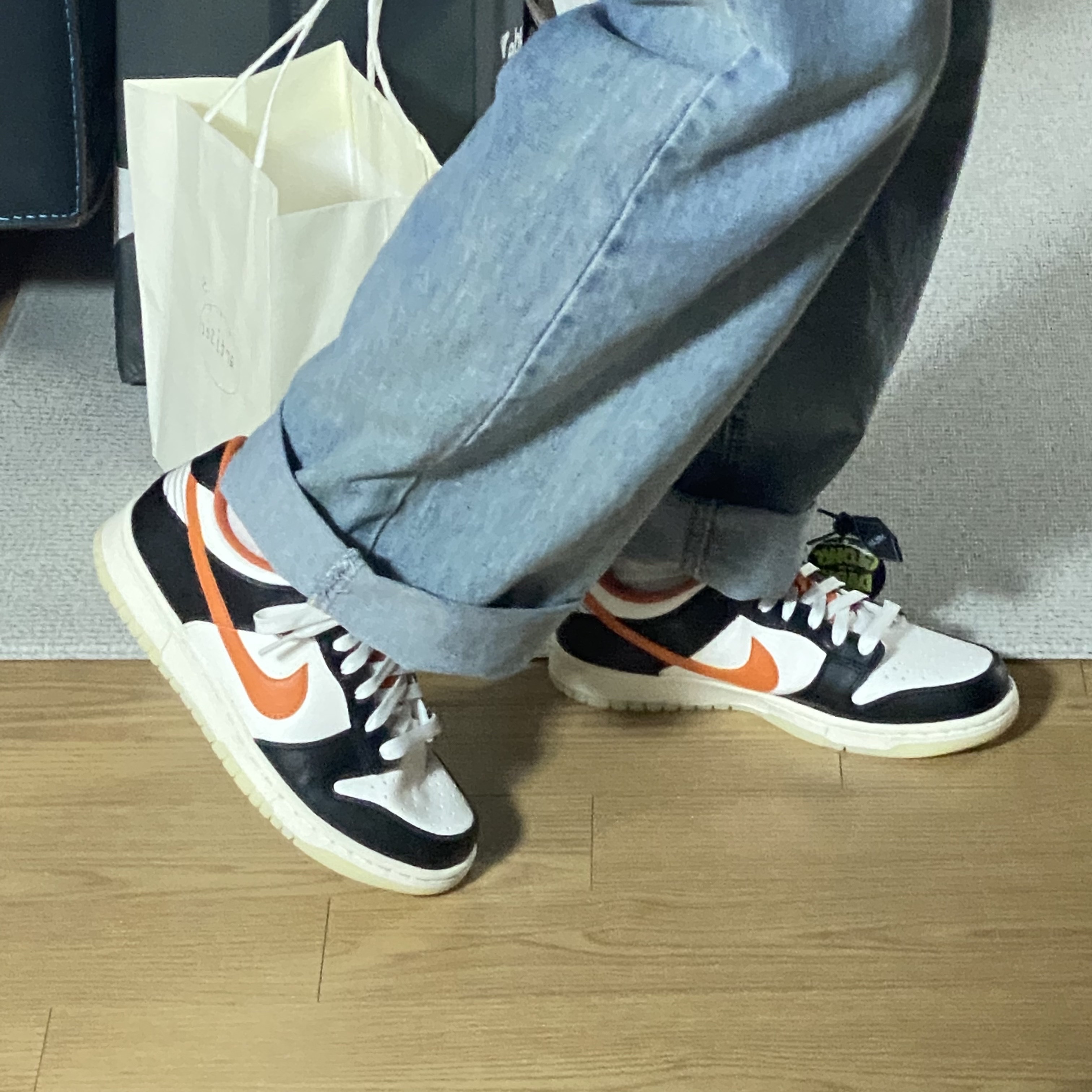 Nike Dunk Low Retro PRM Halloween, (GS) Nike Dunk Low PRM Halloween 착용 스타일 - 1