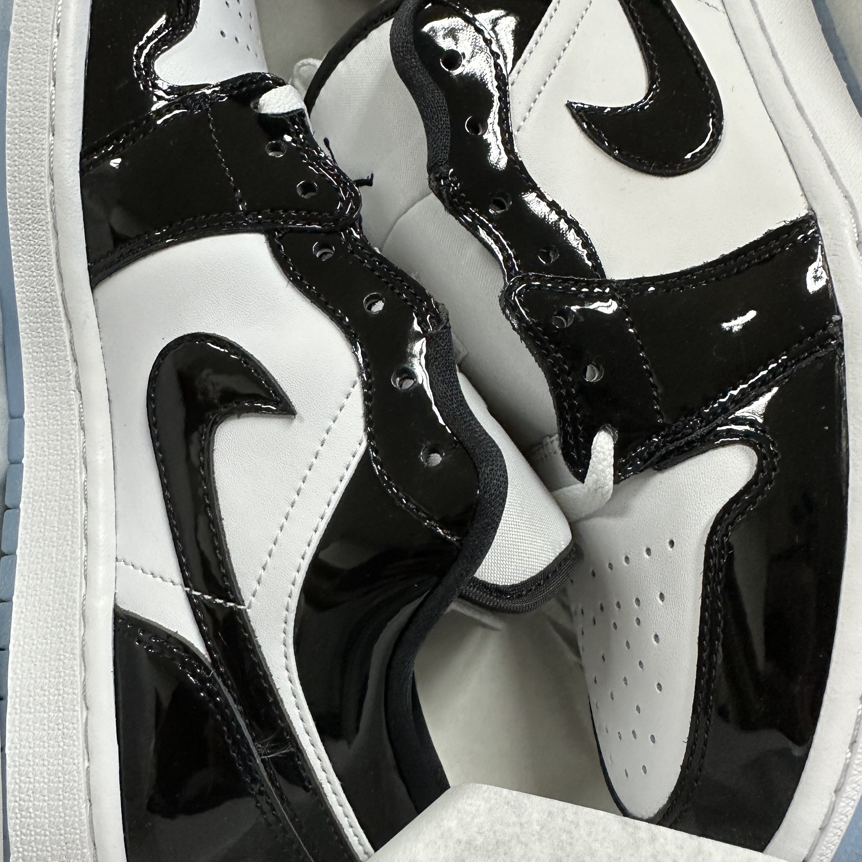 Jordan 1 Low SE Concord 착용 스타일 - 4