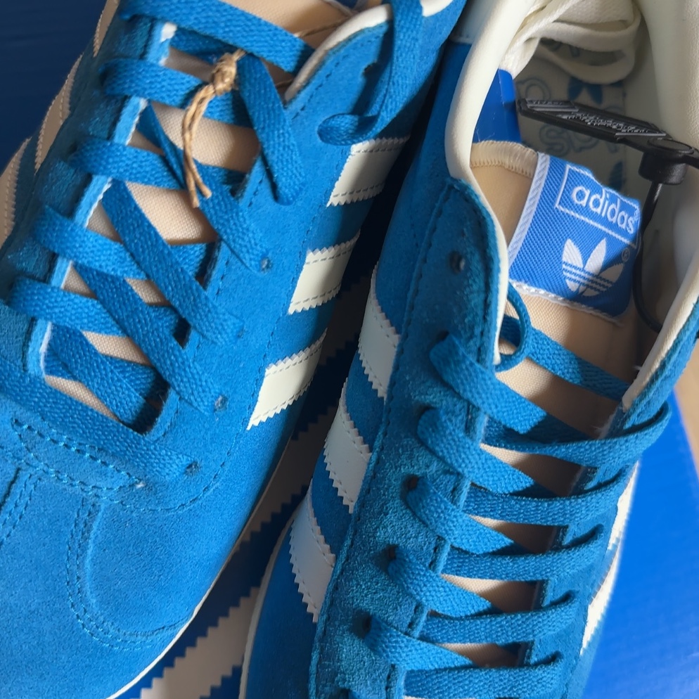 Adidas Gazelle Bold Aqua Off White 착용 스타일