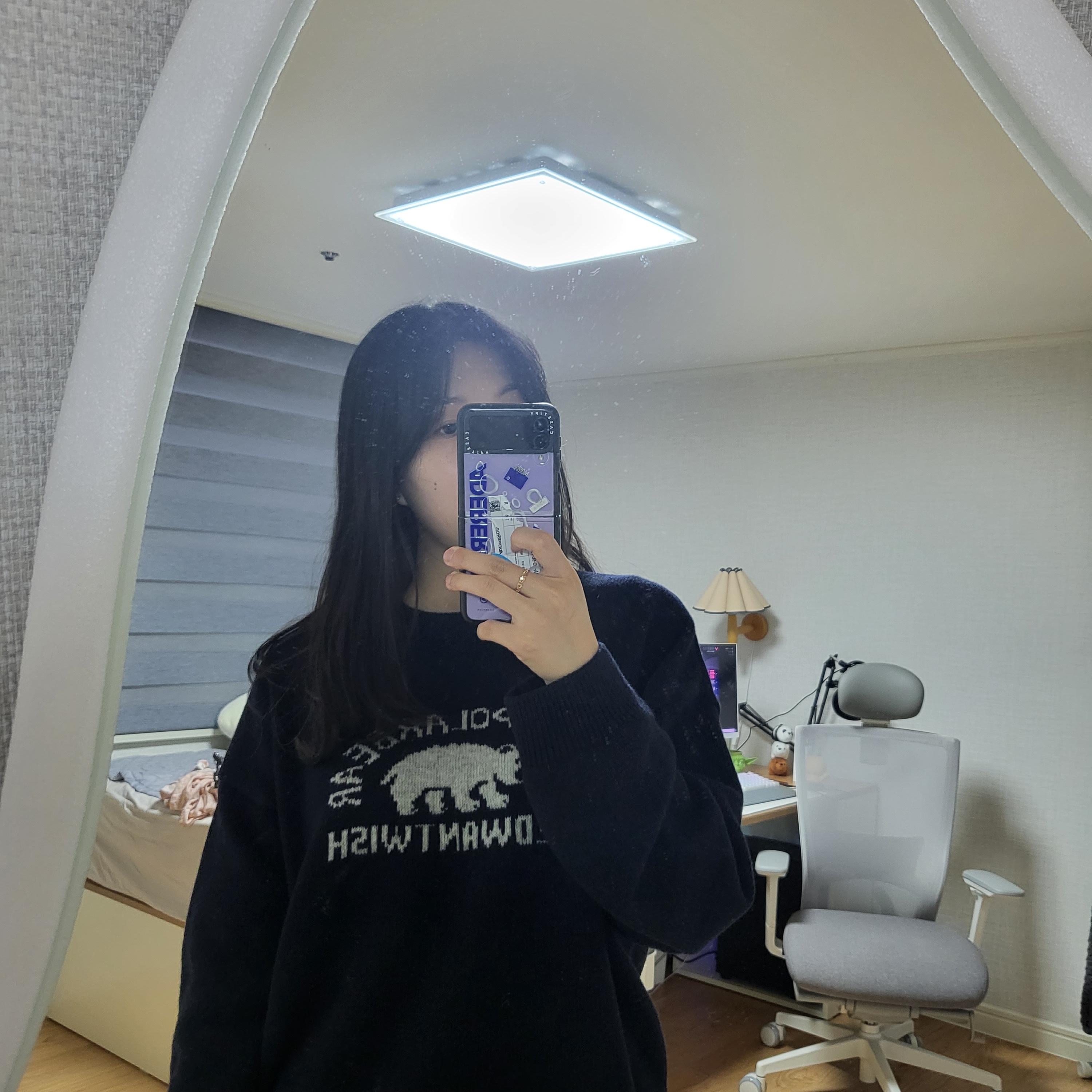 Casetify x Ader Error Galaxy Sticker Case Clear 착용 스타일