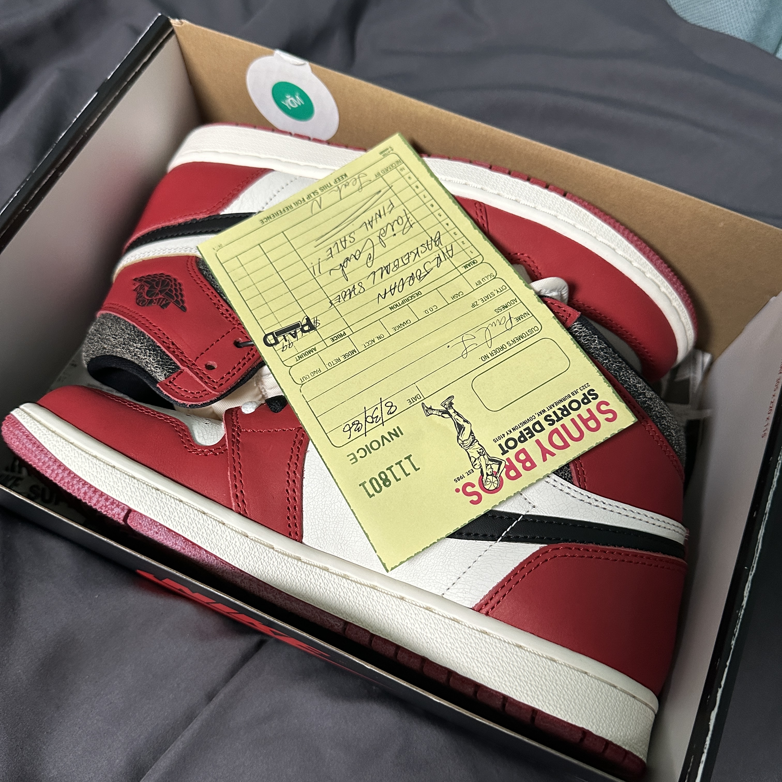 Jordan 1 Retro High OG Chicago 2022 착용 스타일 - 2