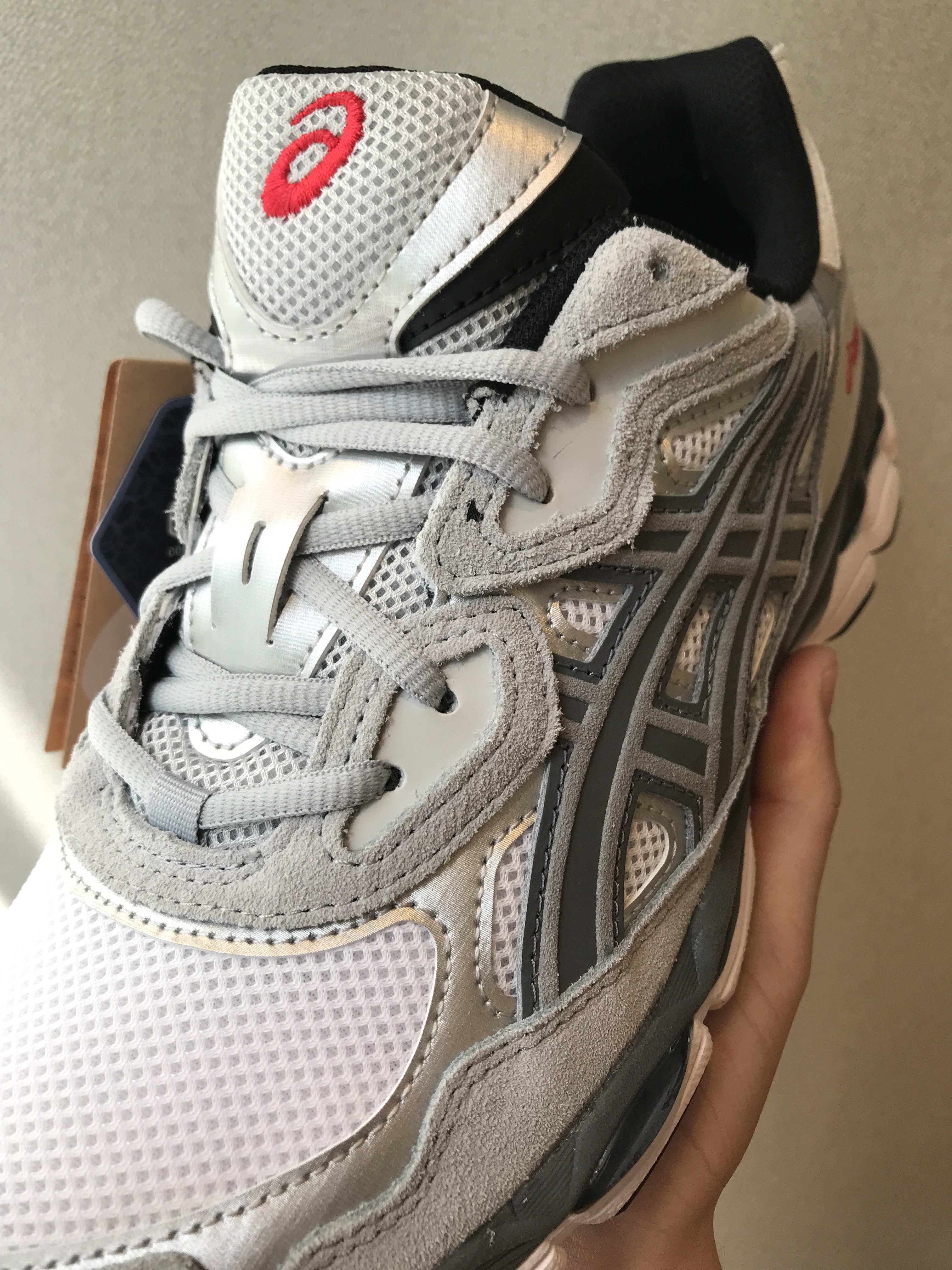 Asics Gel-NYC White Steel Grey 착용 스타일 - 3