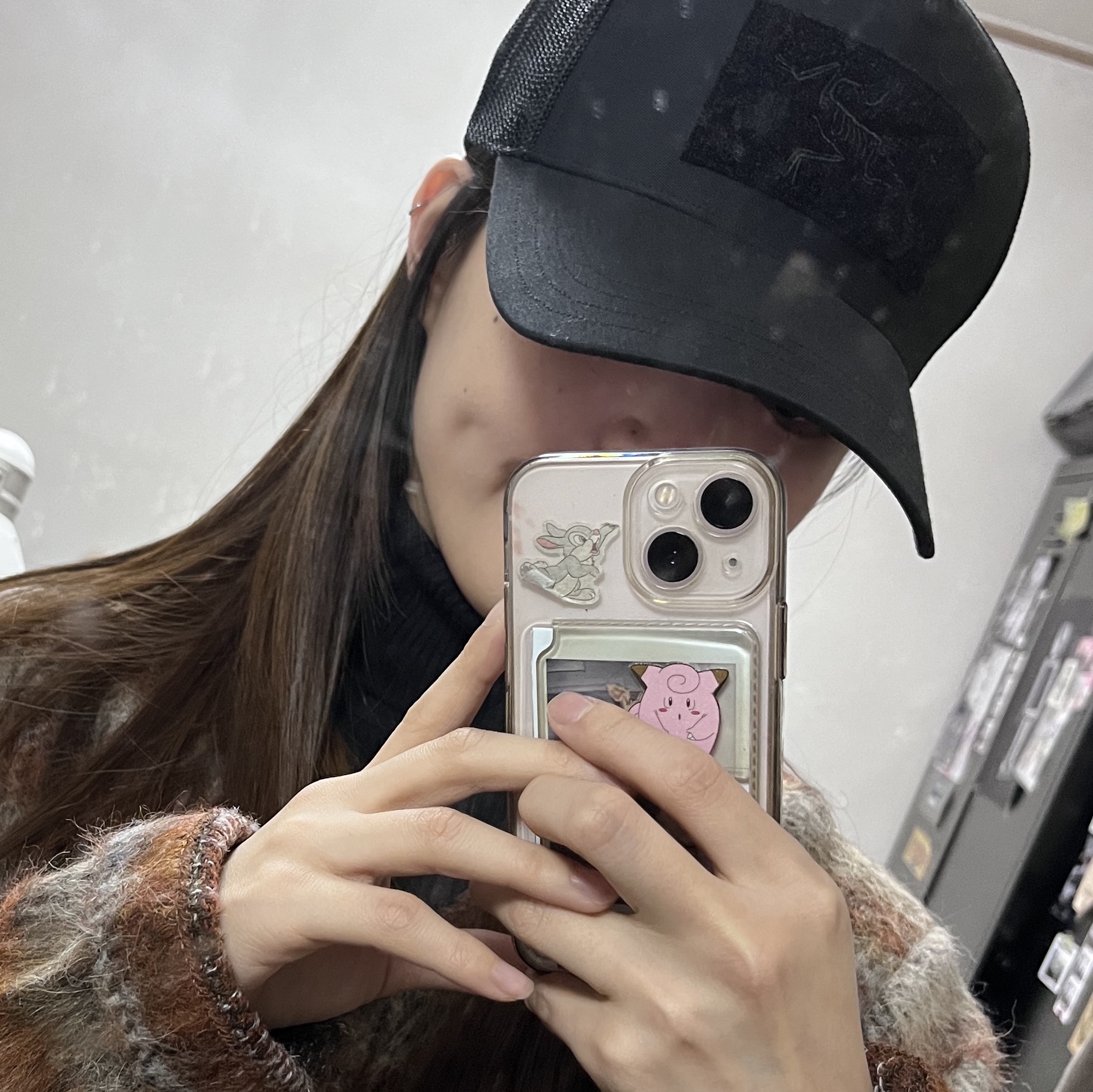 Arc'teryx Leaf Bac Cap Gen2 Black 착용 스타일