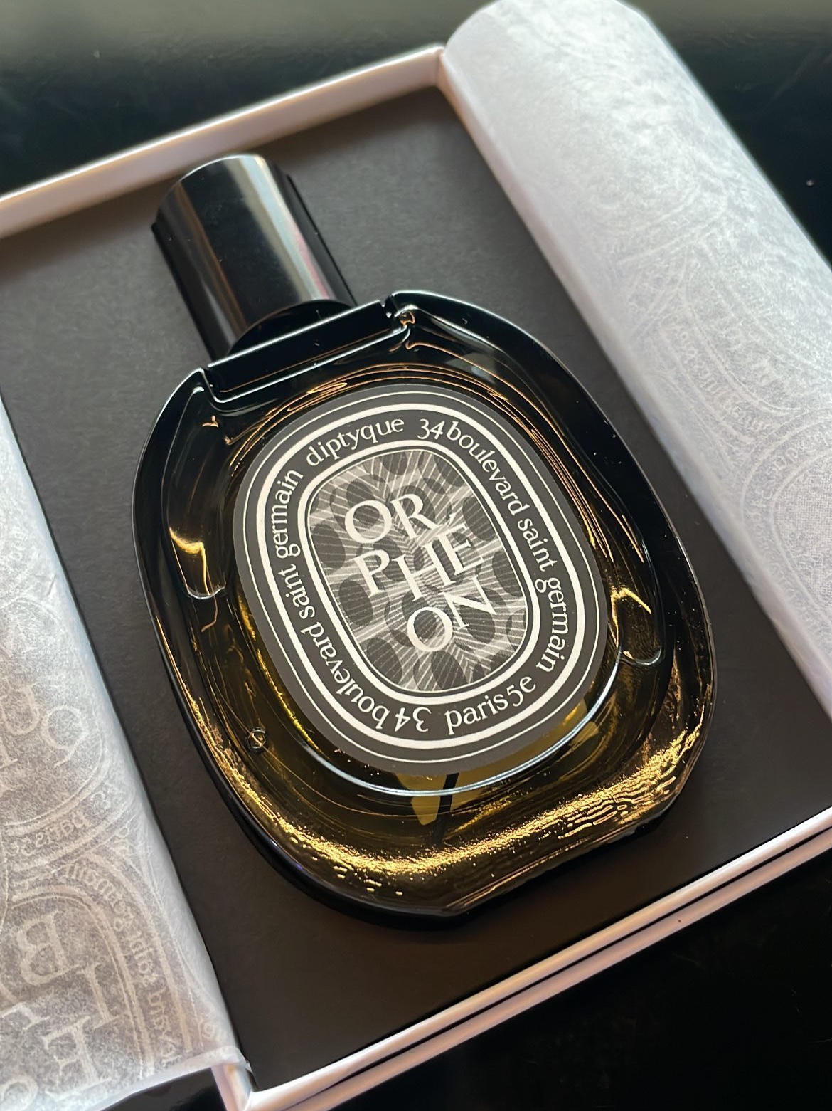 Diptyque Orpheon Eau De Parfum 75ml 착용 스타일