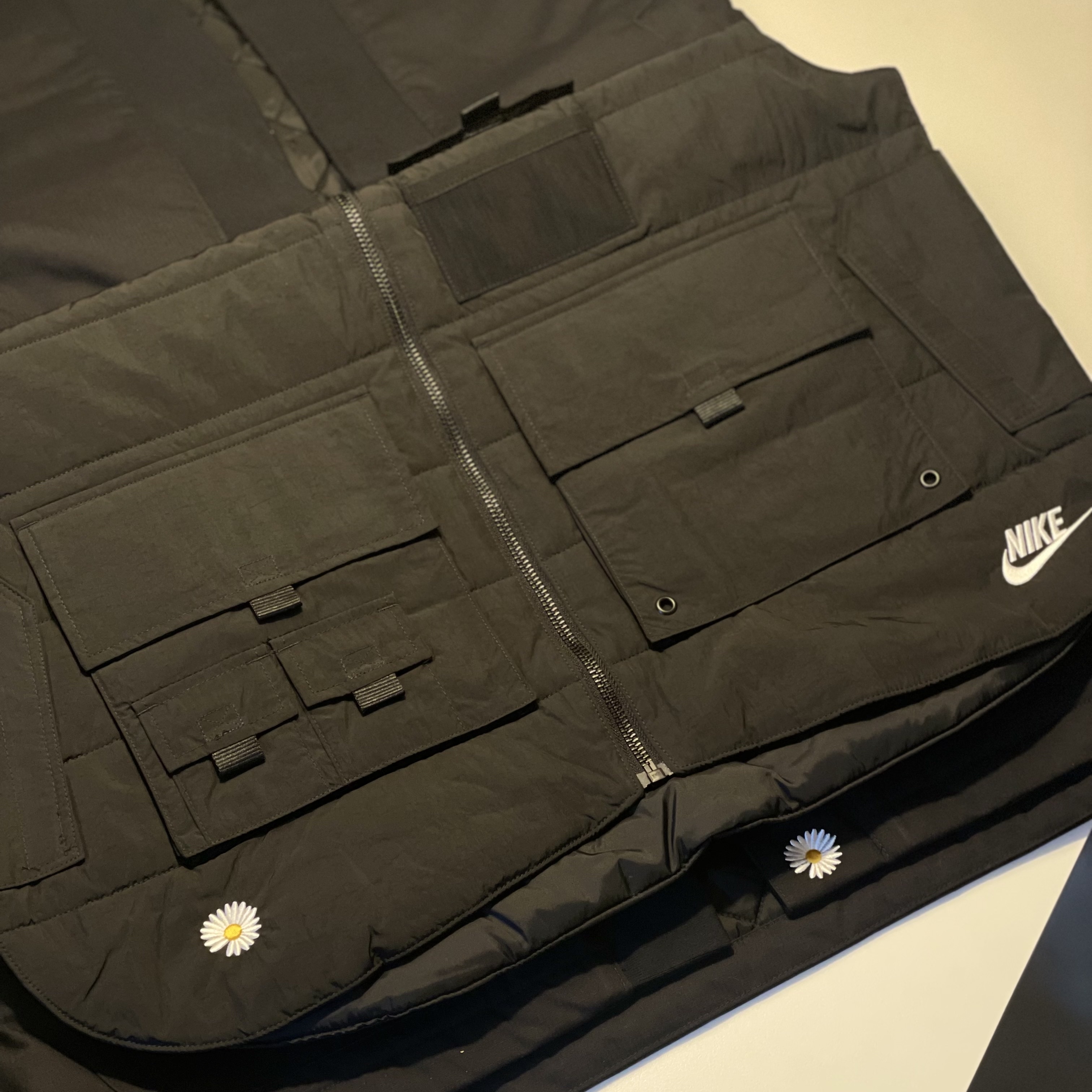 Nike x Peaceminusone 2+1 Jacket Black (DR0100-010) 착용 스타일 - 3