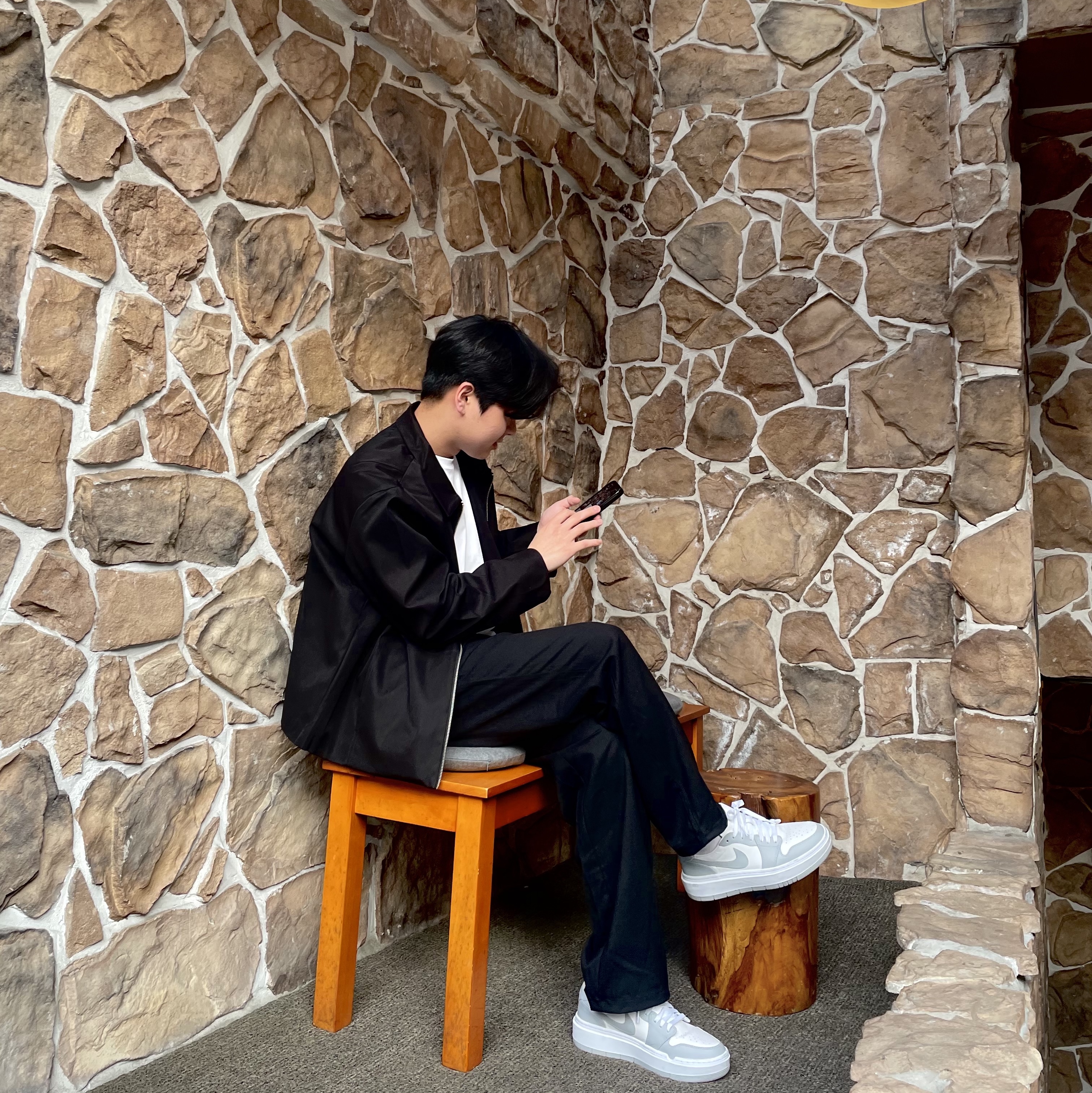 (W) Jordan 1 Elevate Low White and Wolf Grey 착용 스타일