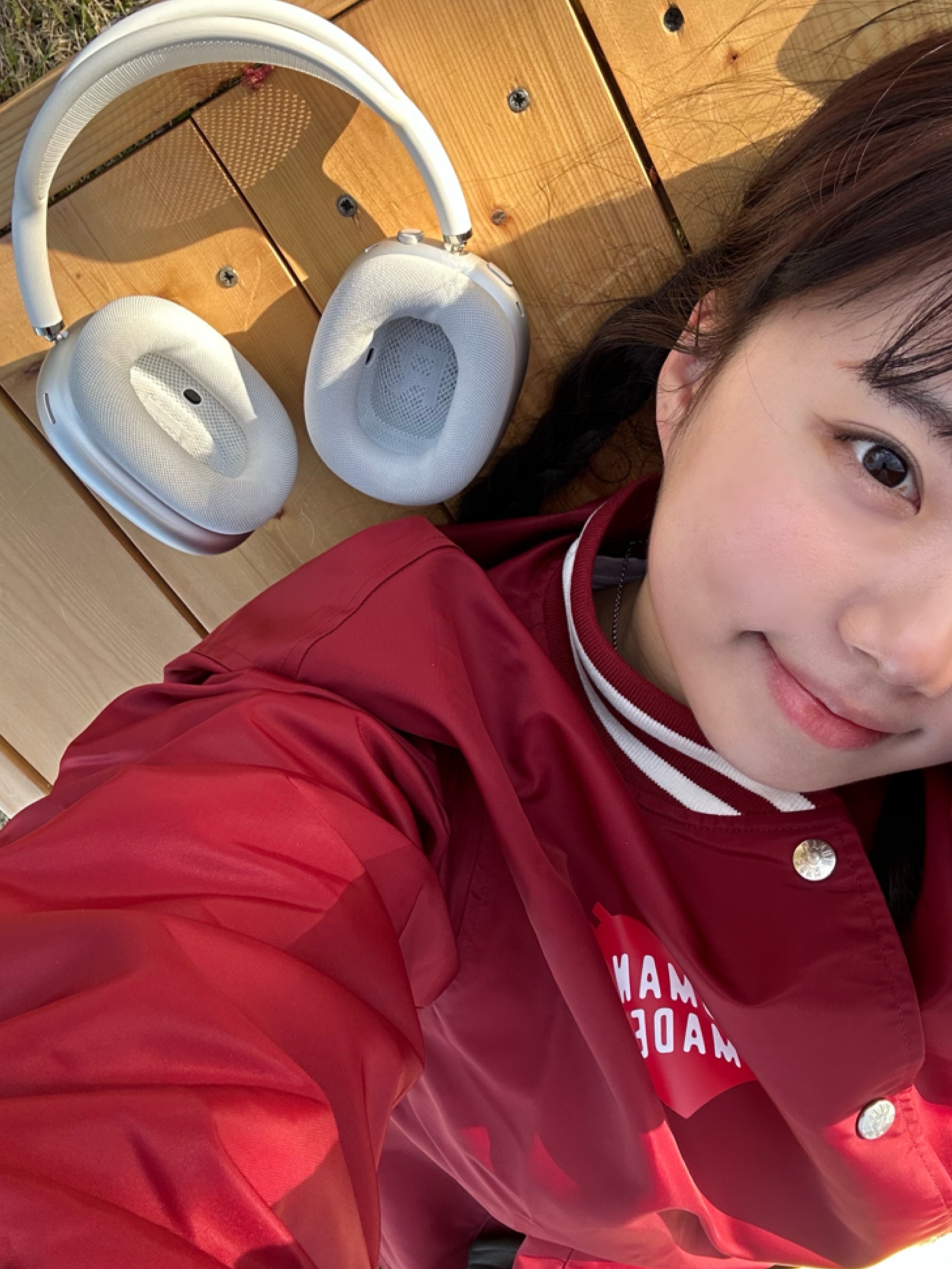 Human Made Heart Ring Red, Human Made Nylon Stadium Jacket Burgundy 착용 스타일 - 2