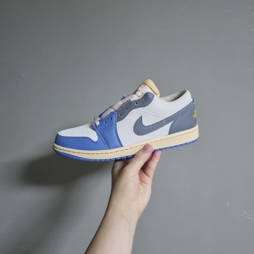 Jordan 1 Low SE Tokyo 96 착용 스타일