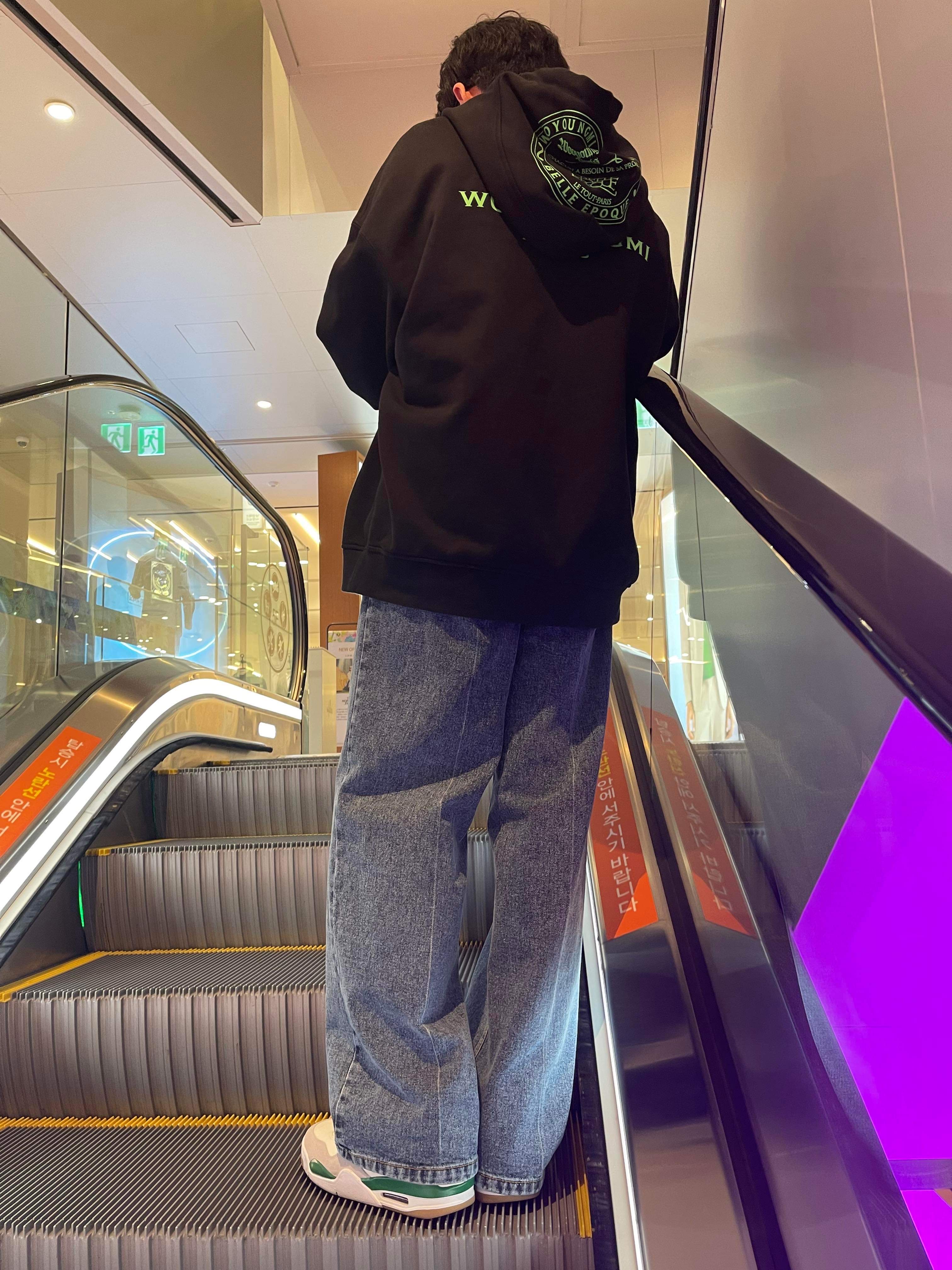 Jordan 4 x Nike SB Retro SP Pine Green, Wooyoungmi Glow Graphic Back Logo Hoodie Black - 22SS 착용 스타일