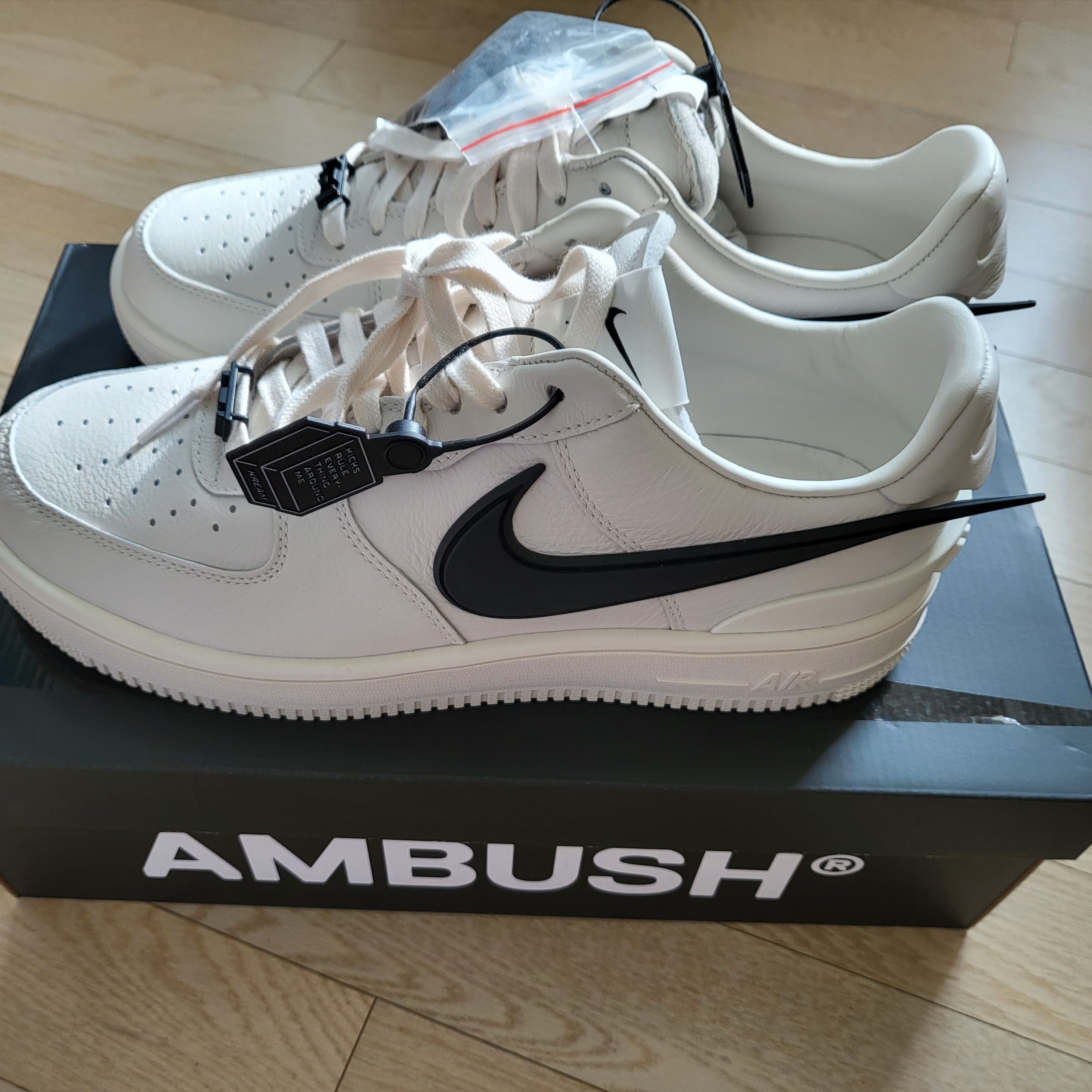 Nike x Ambush Air Force 1 Low SP Phantom 착용 스타일