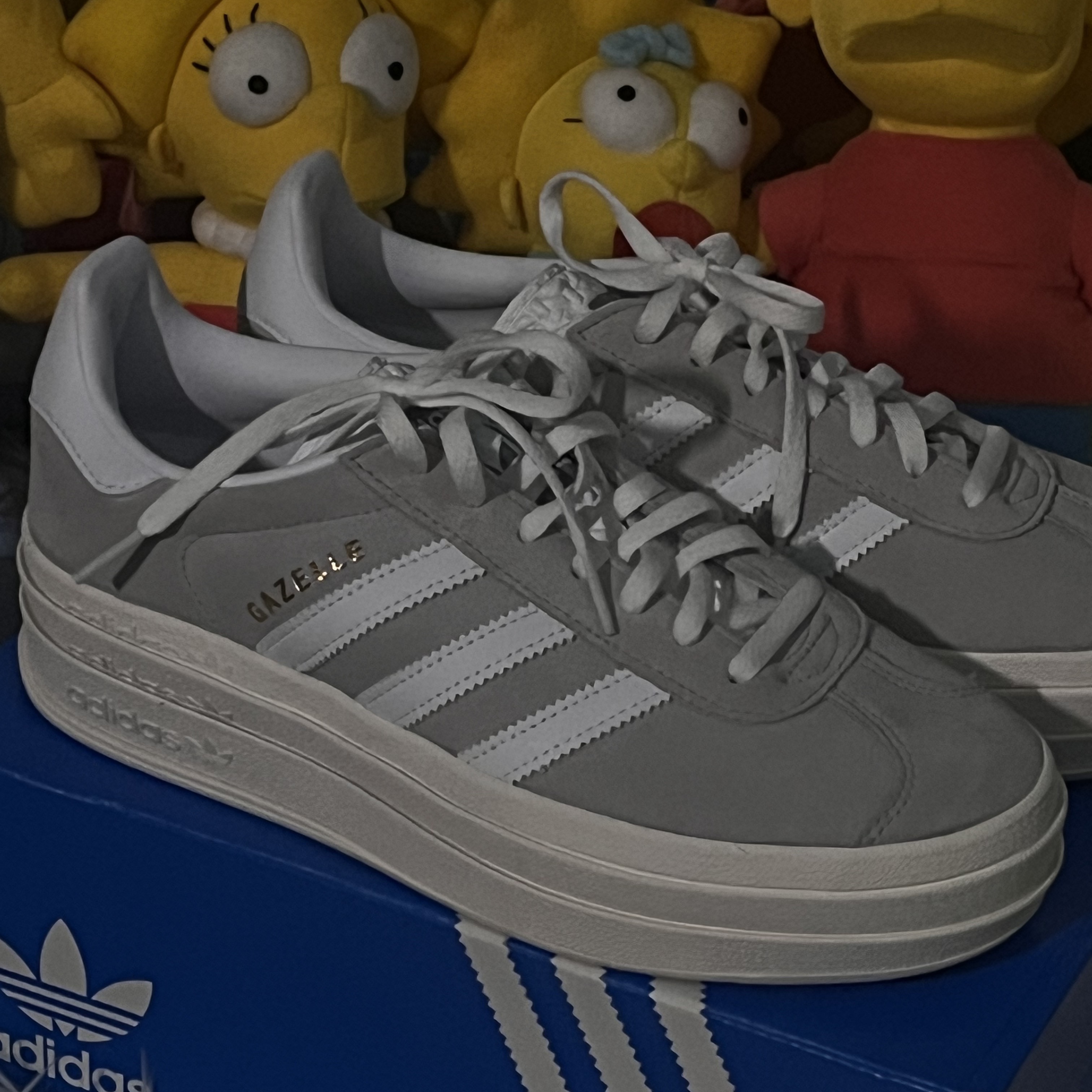 (W) Adidas Gazelle Bold Grey Cloud White 착용 스타일