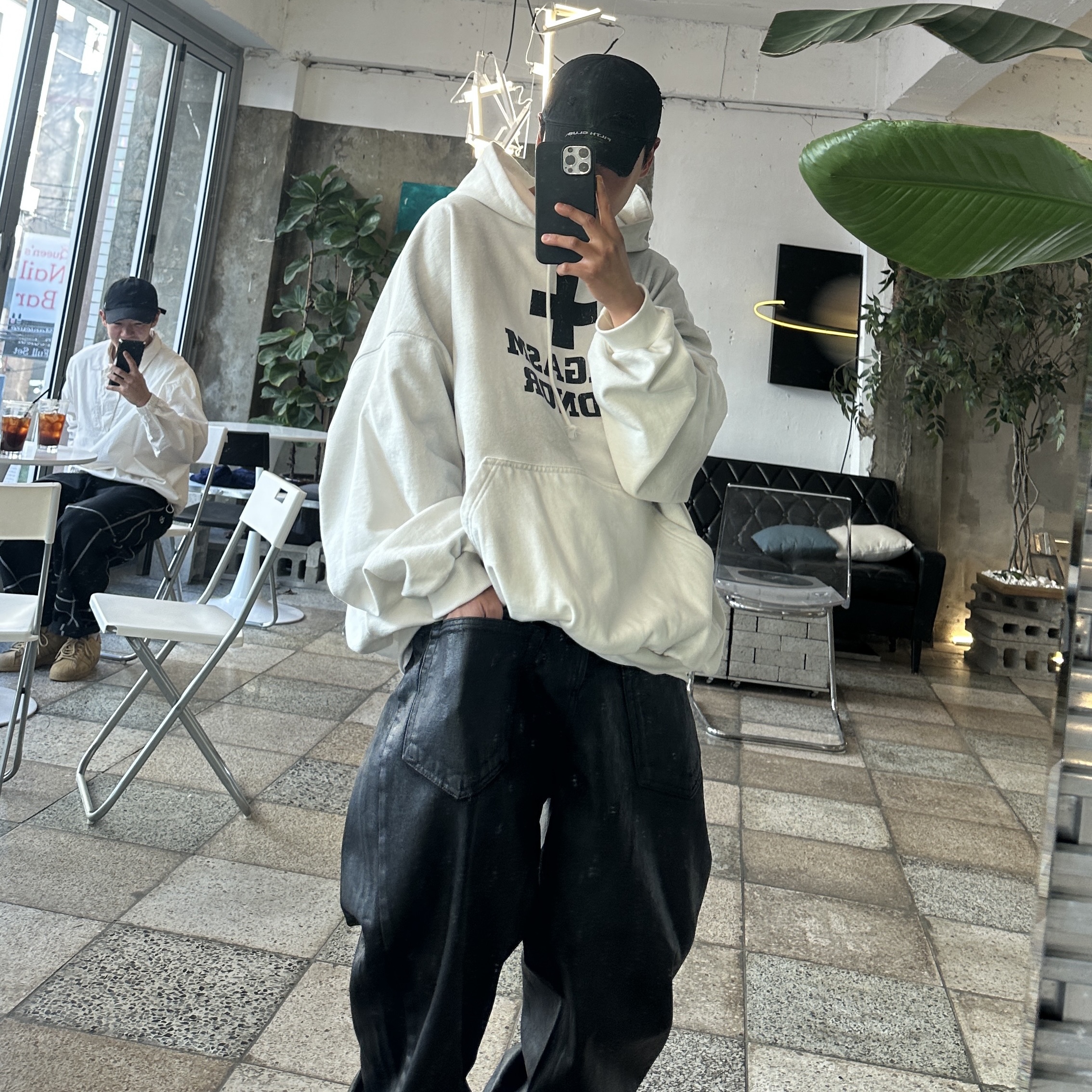 Project G/R Orgasm Donor Hoodie Washed Black, Project G/R Coated Backward Denim Pants Black 착용 스타일