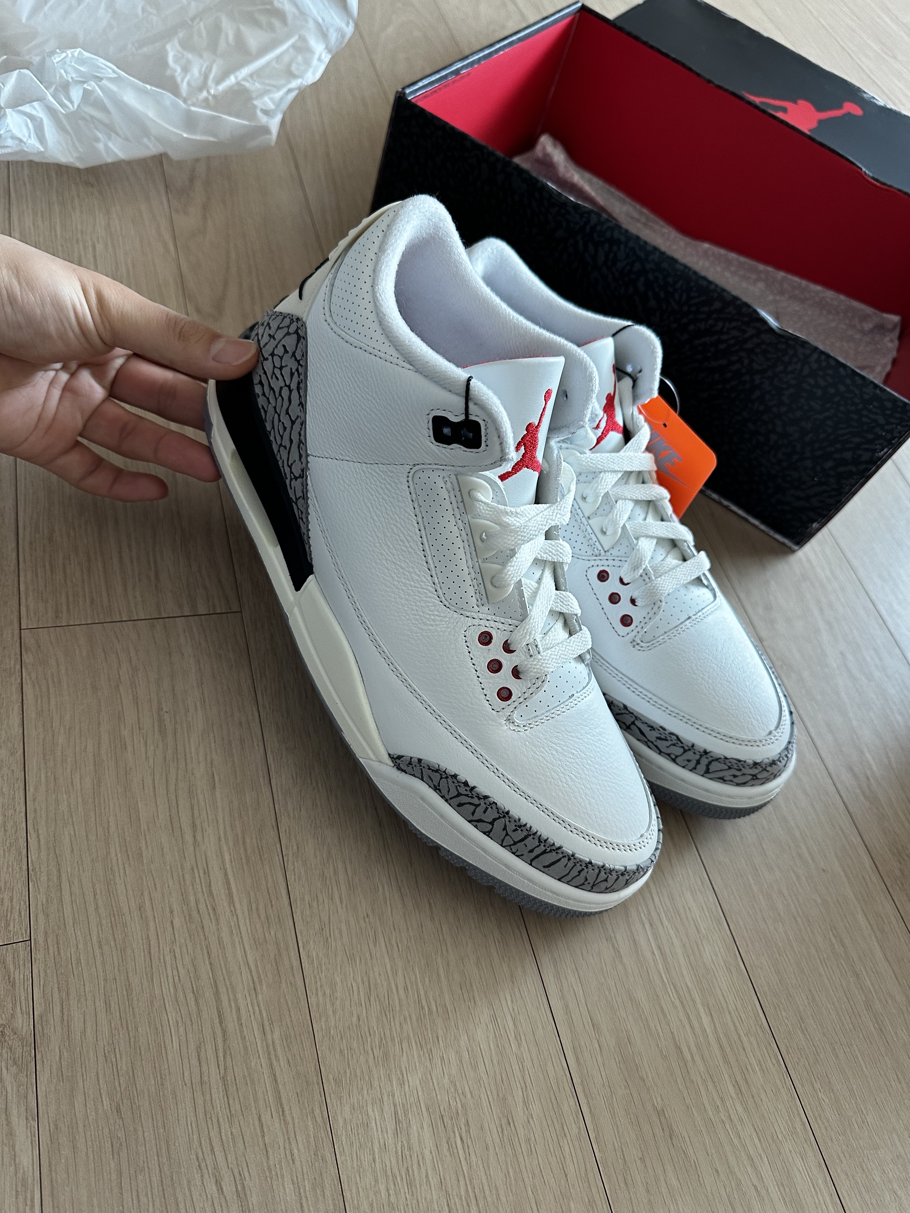 Jordan 3 Retro White Cement Reimagined 착용 스타일