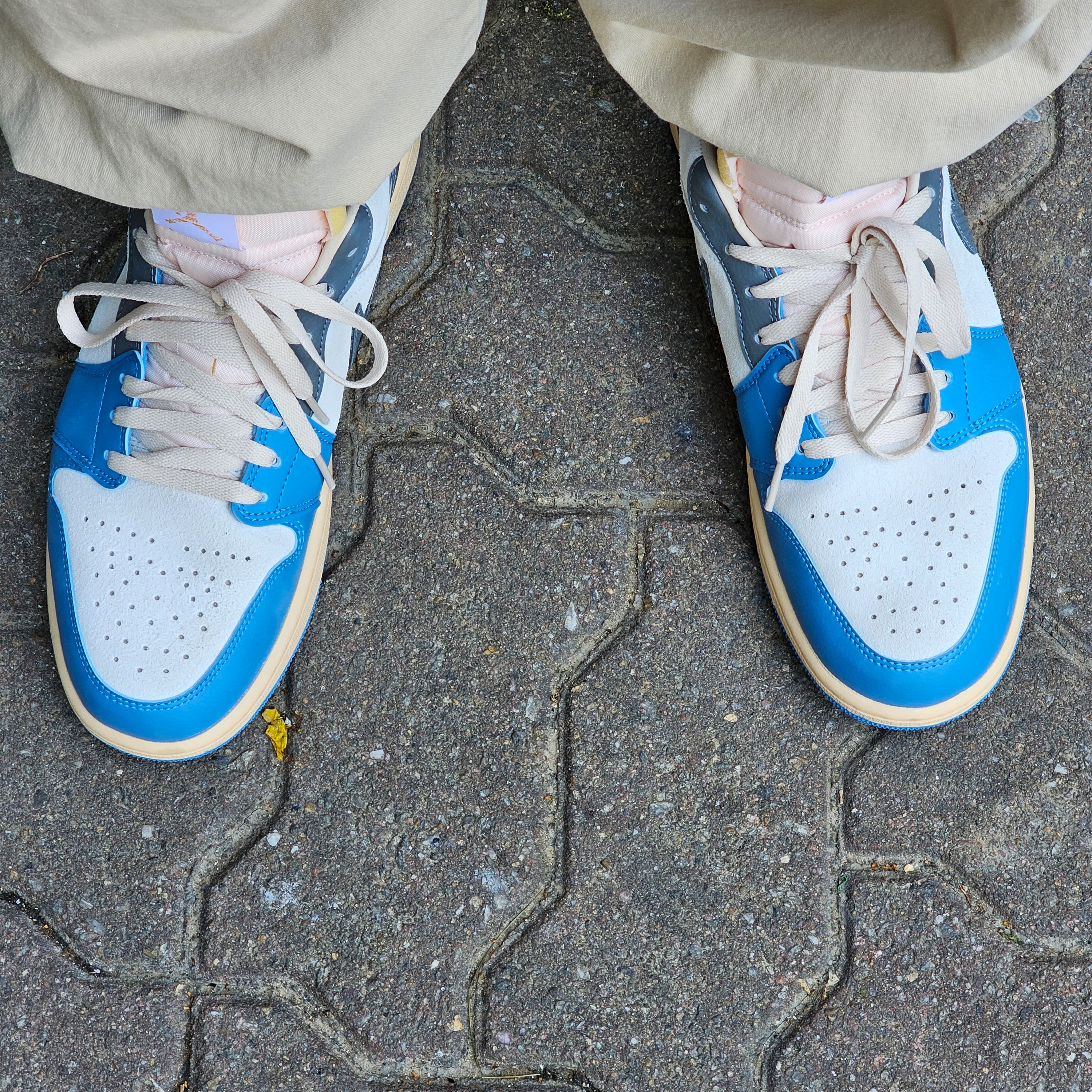 Jordan 1 Low SE Tokyo 96 착용 스타일