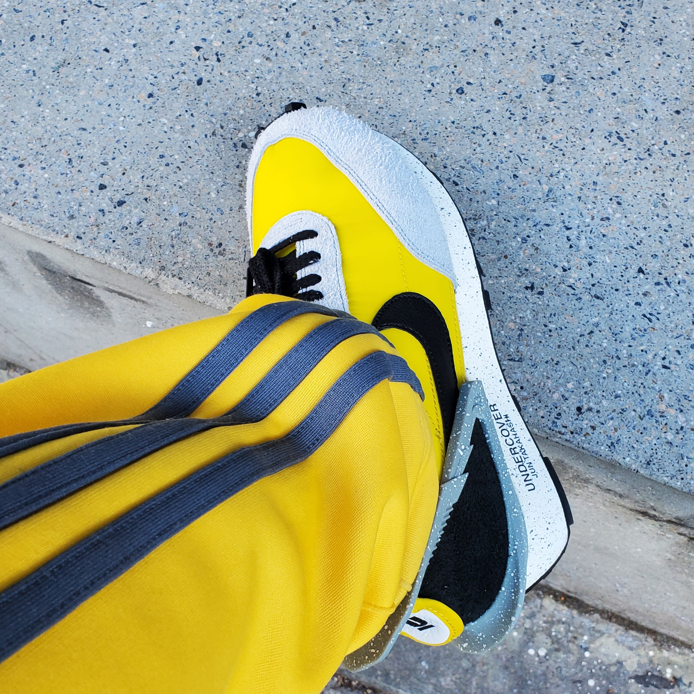 Nike x Undercover Daybreak Bright Citron 착용 스타일