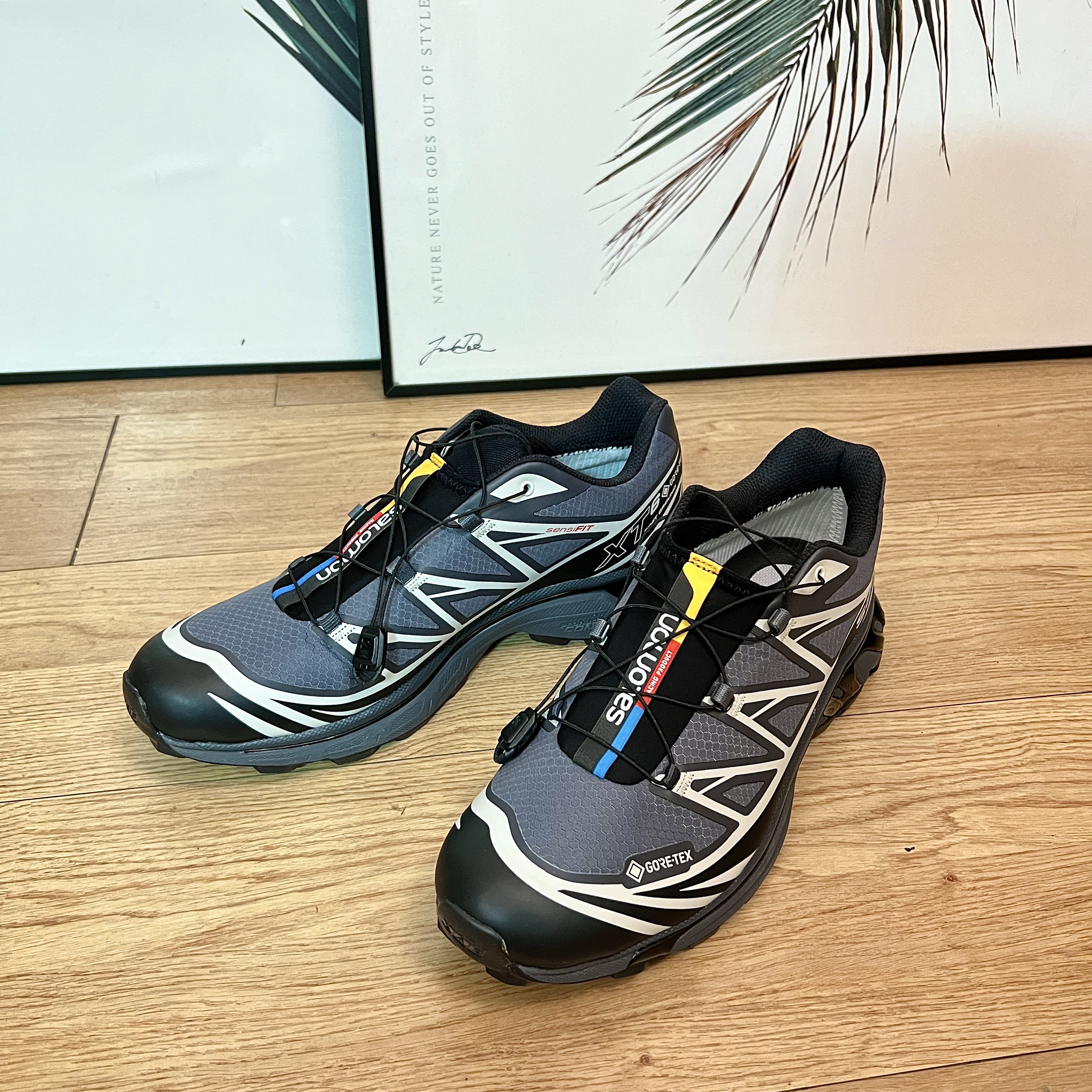 Salomon XT-6 Gore-Tex Black Ebony 착용 스타일