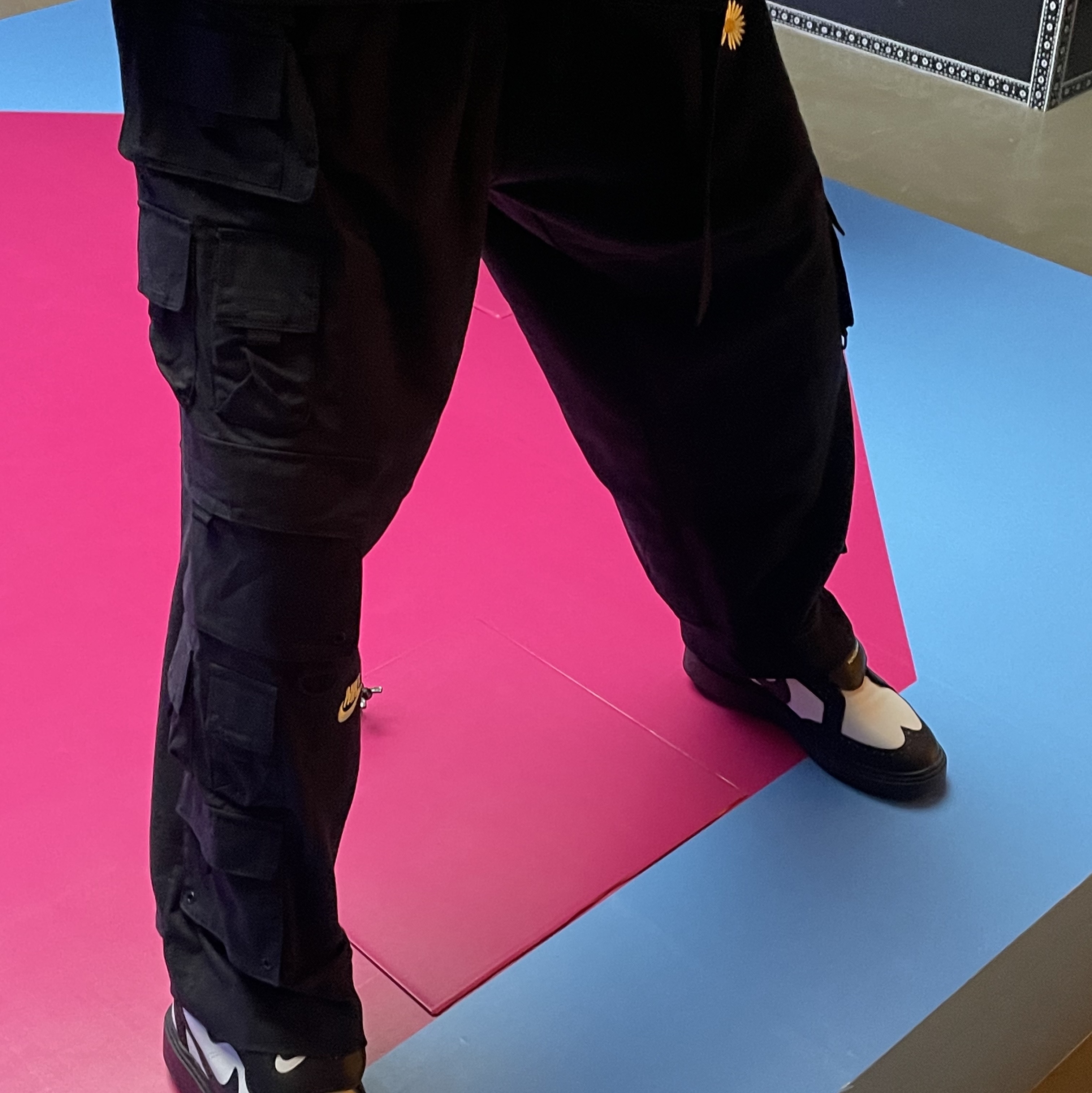 Nike x Peaceminusone Wide Pants Black (DR0096-010) 착용 스타일