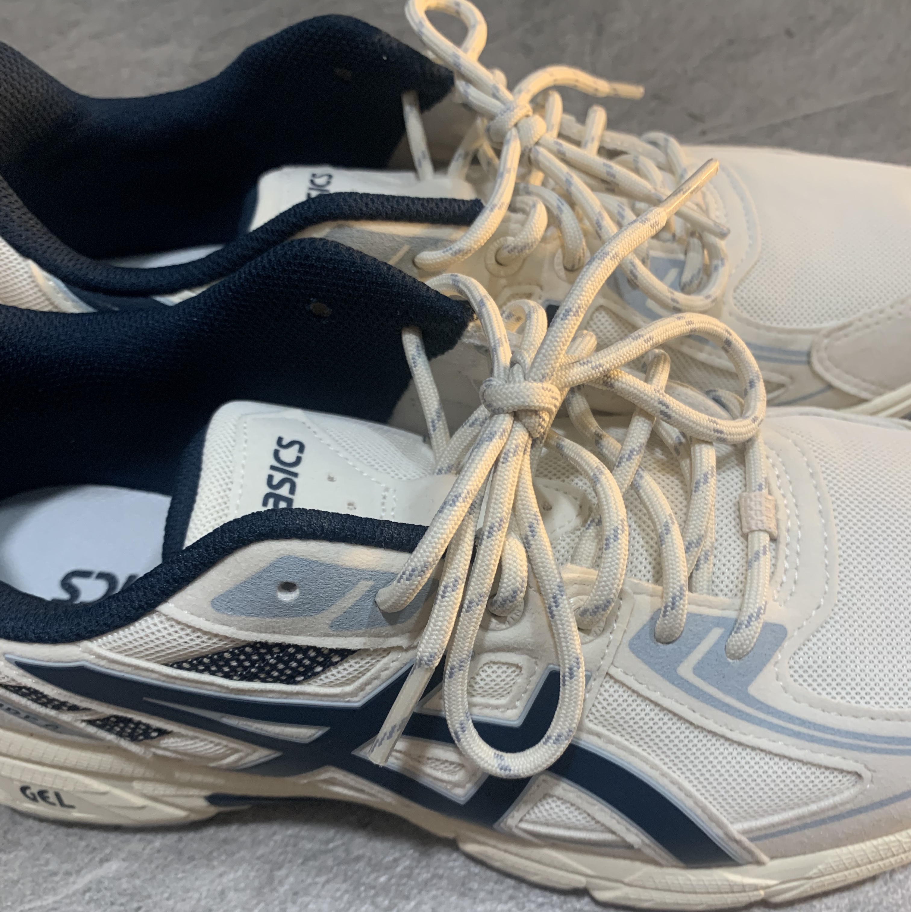 Asics Gel-Venture 6 SPS Birch French Blue 착용 스타일