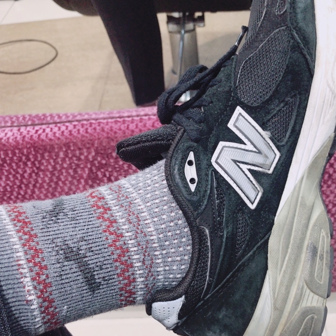 New Balance 990v3 Made in USA Black - D Standard 착용 스타일 - 2