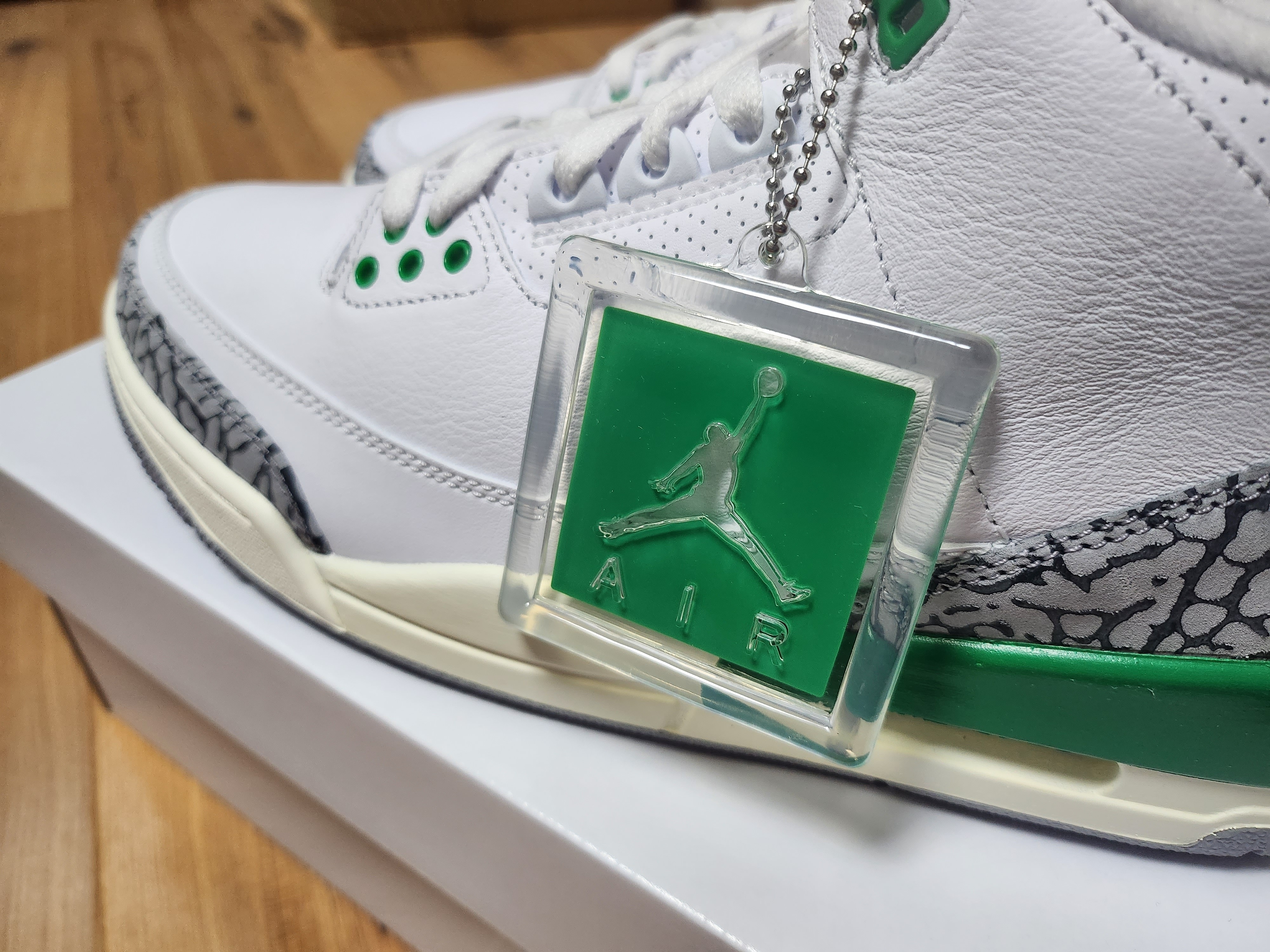 (W) Jordan 3 Retro Lucky Green 착용 스타일 - 5