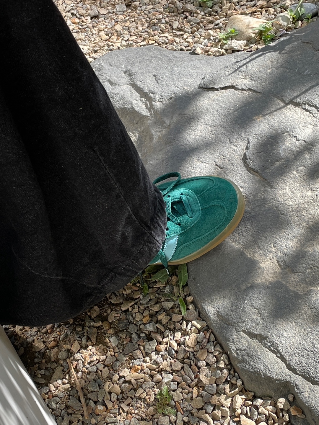 Adidas Gazelle Indoor Collegiate Green Hazy Sky 착용 스타일 - 4