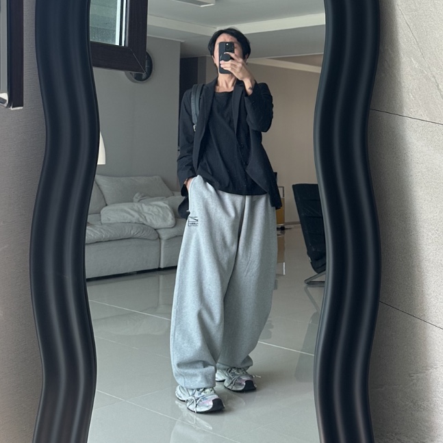 Nike x Stussy NRG Fleece Pants Dark Grey Heather (DO9340-063), Balenciaga 3XL Sneakers White Red Blue 착용 스타일 - 3
