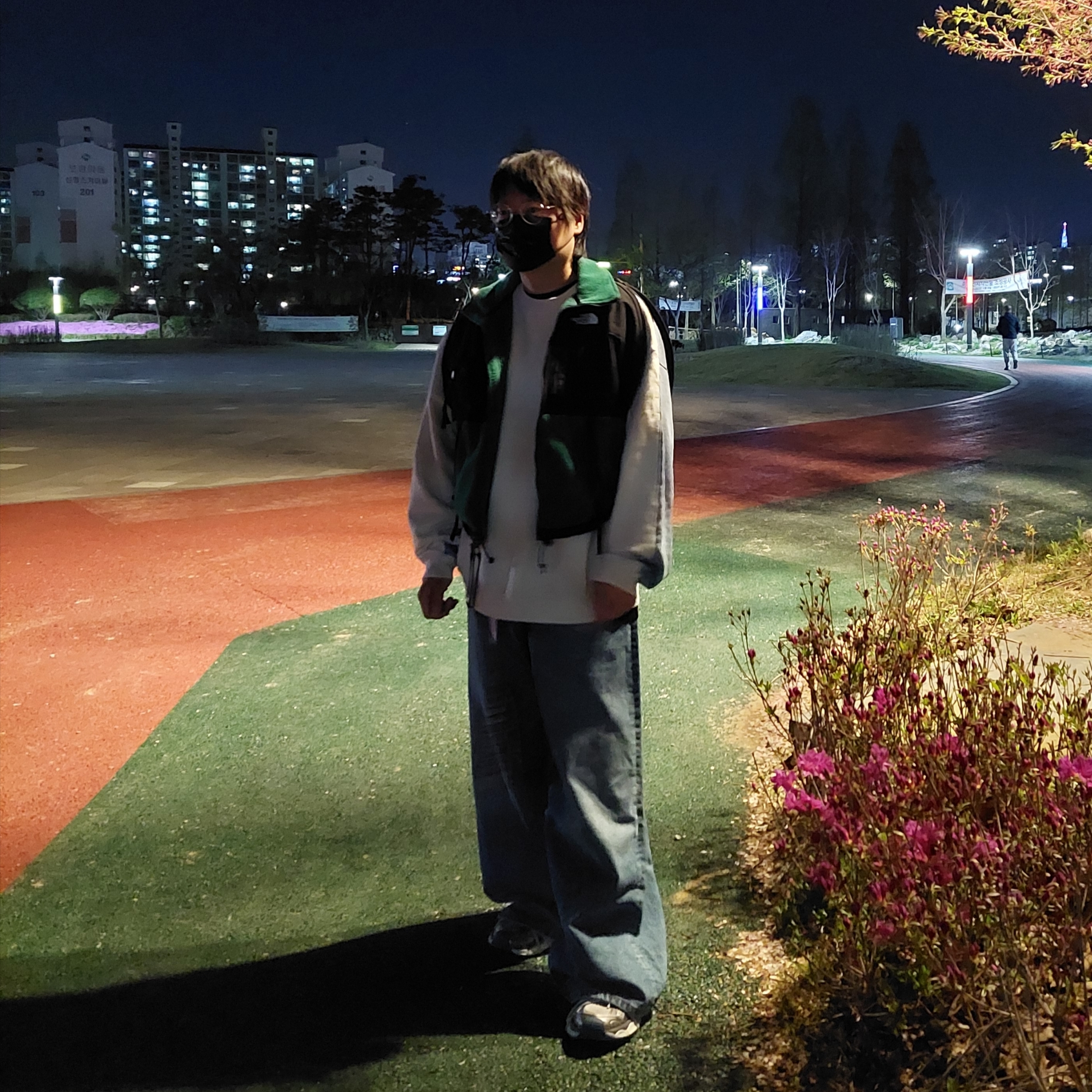 Kapital 2 Tone Big Fleece Sweatshirt Kinari Sax, Zara x Rhuigi Baggy Jeans Medium Blue 착용 스타일