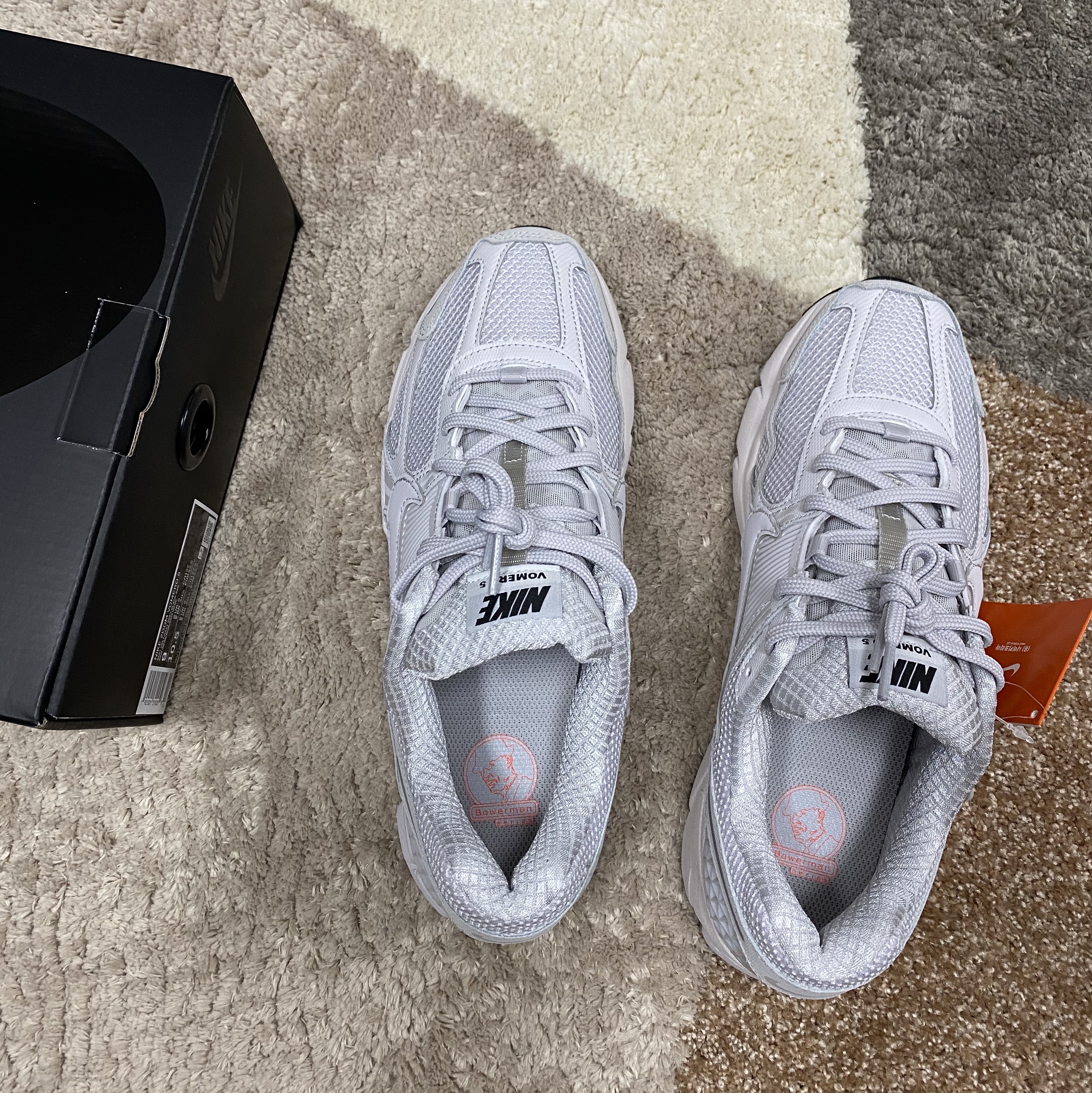 Nike Zoom Vomero 5 SP Vast Grey 2023 착용 스타일 - 3