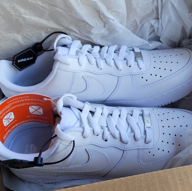 Nike Air Force 1 '07 Low White 착용 스타일