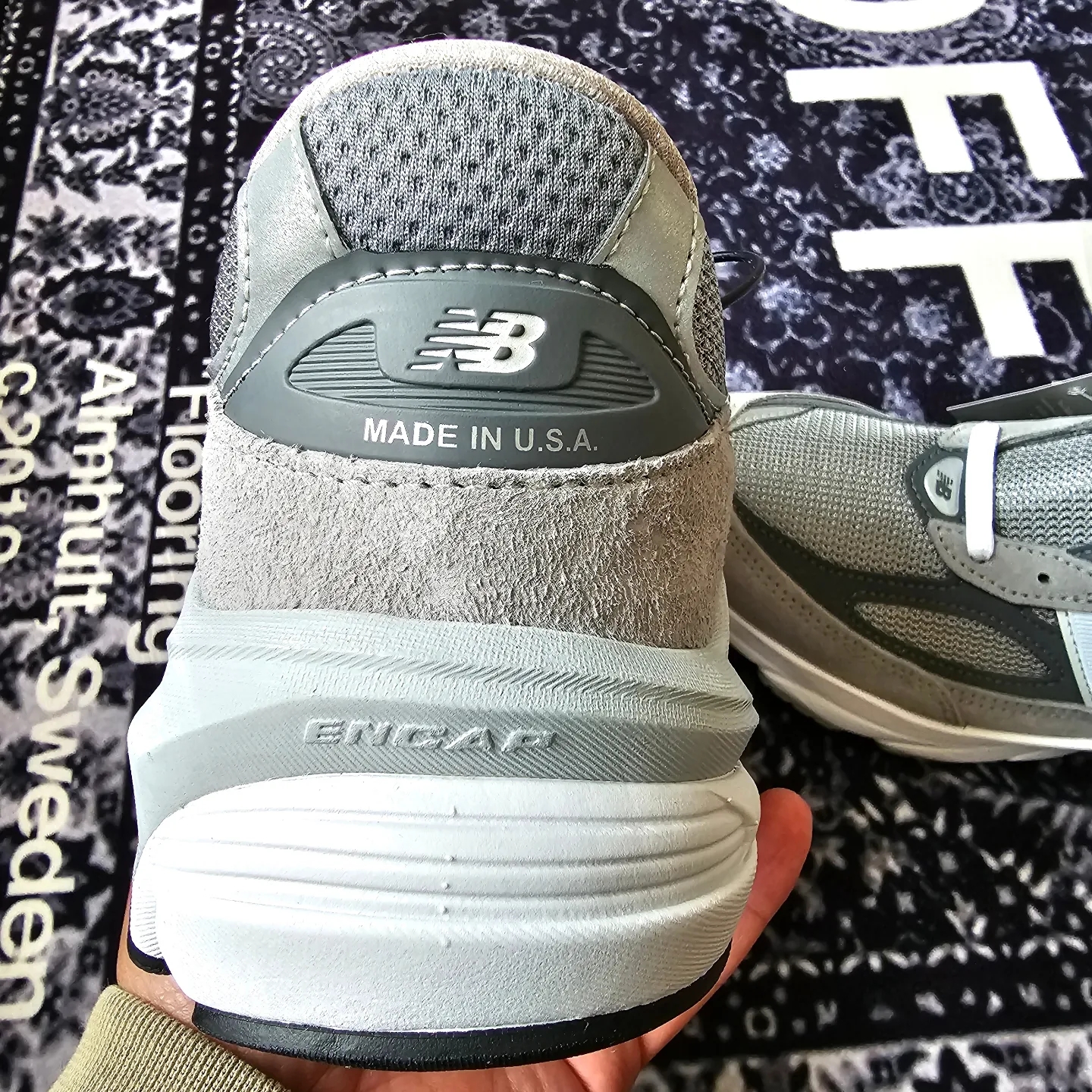 New Balance 990v6 Made in USA Grey - D Standard, New Balance 991 Made in UK Grey 착용 스타일 - 3