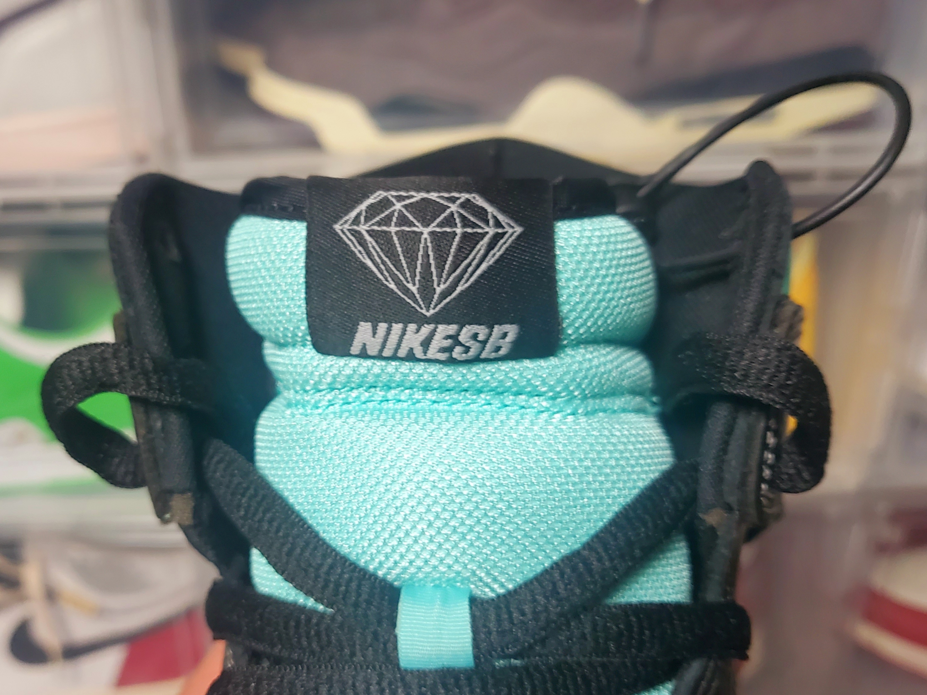 Nike x Diamond Supply Co. SB Dunk High Tiffany 착용 스타일 - 4