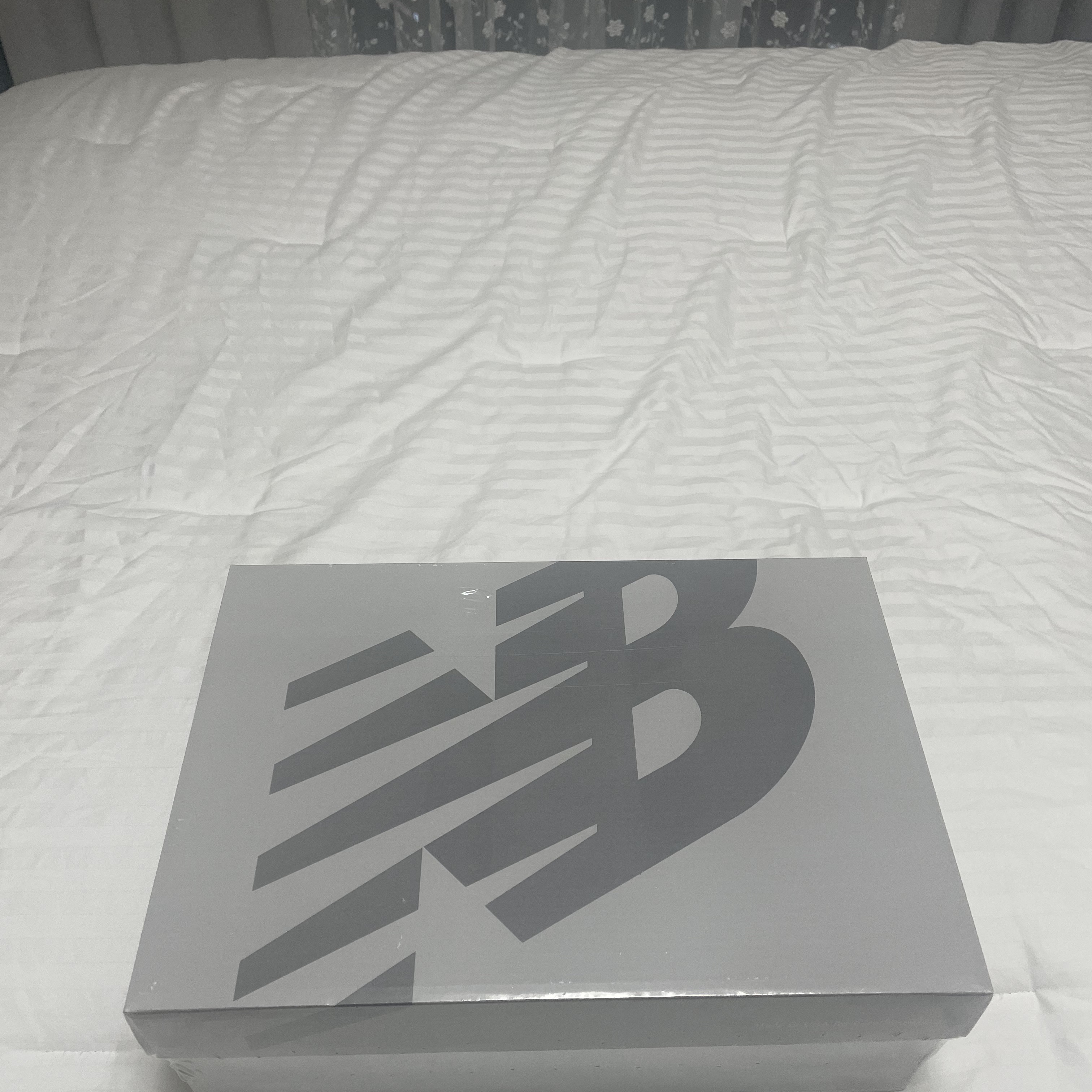 New Balance 990v6 Made in USA Grey - D Standard 착용 스타일
