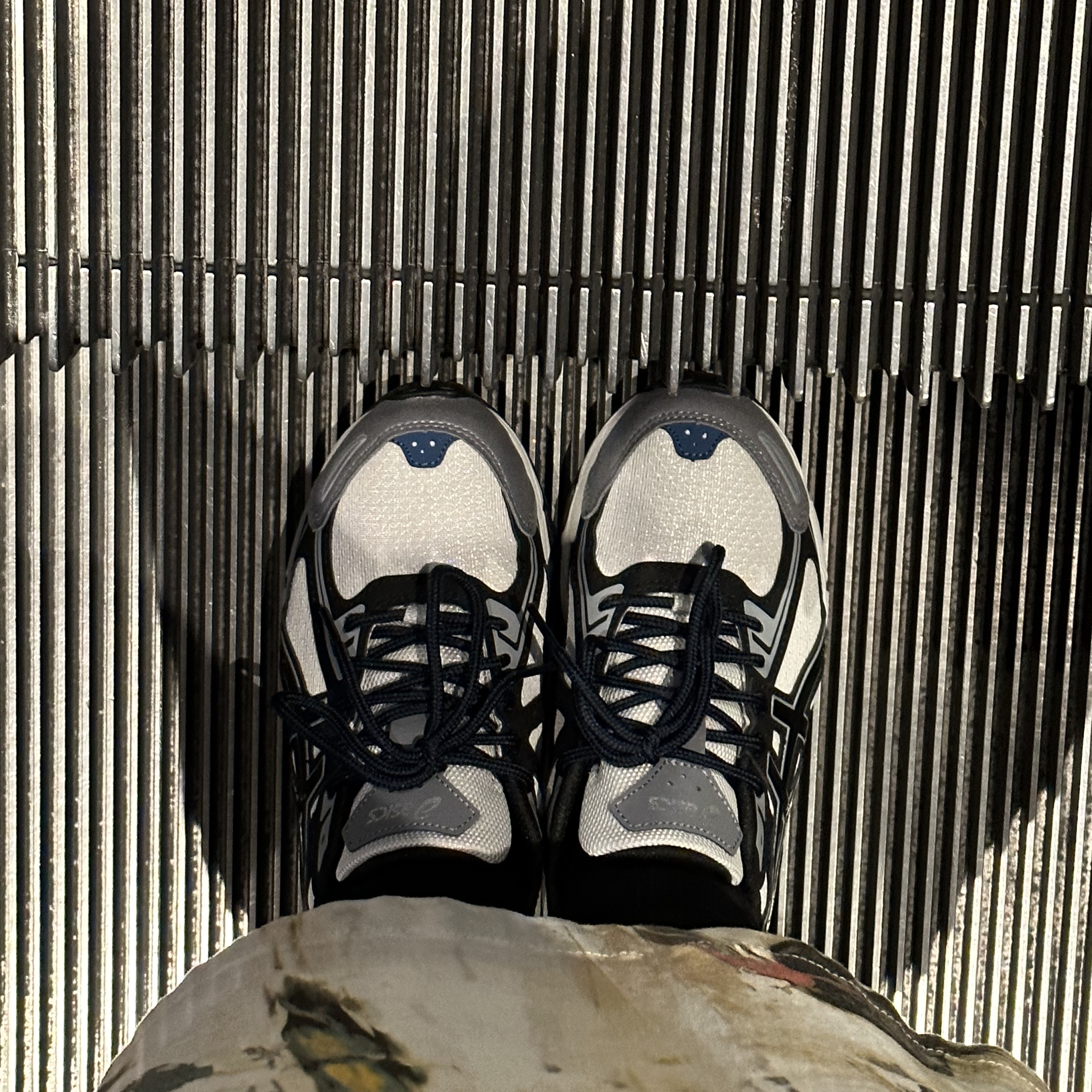 Asics Gel-Venture 6 SPS Glacier Grey 착용 스타일 - 2