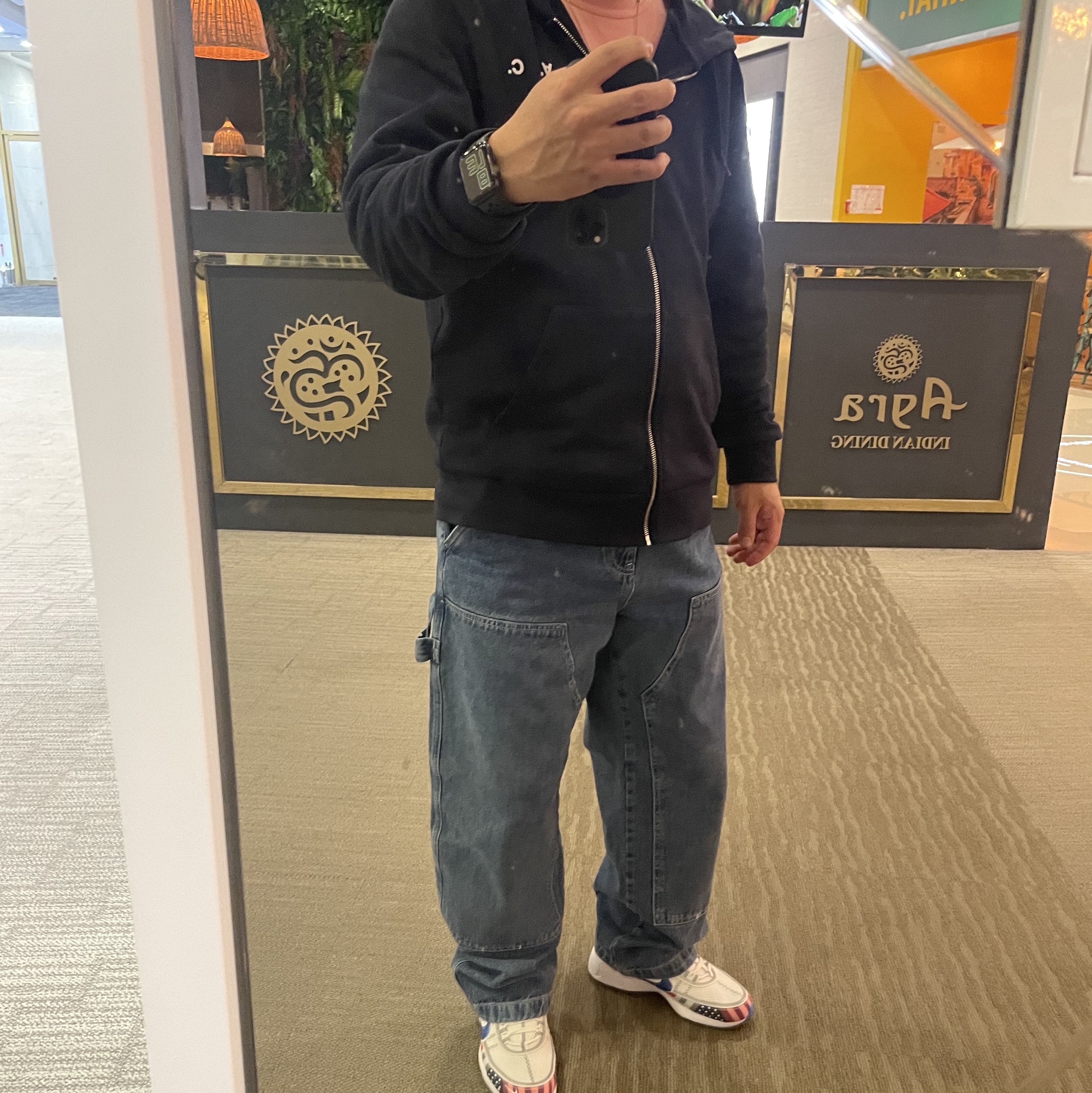 A.P.C. Quentin Zip Hoodie Dark Navy, Nike x Parra Air Zoom Spiridon 착용 스타일