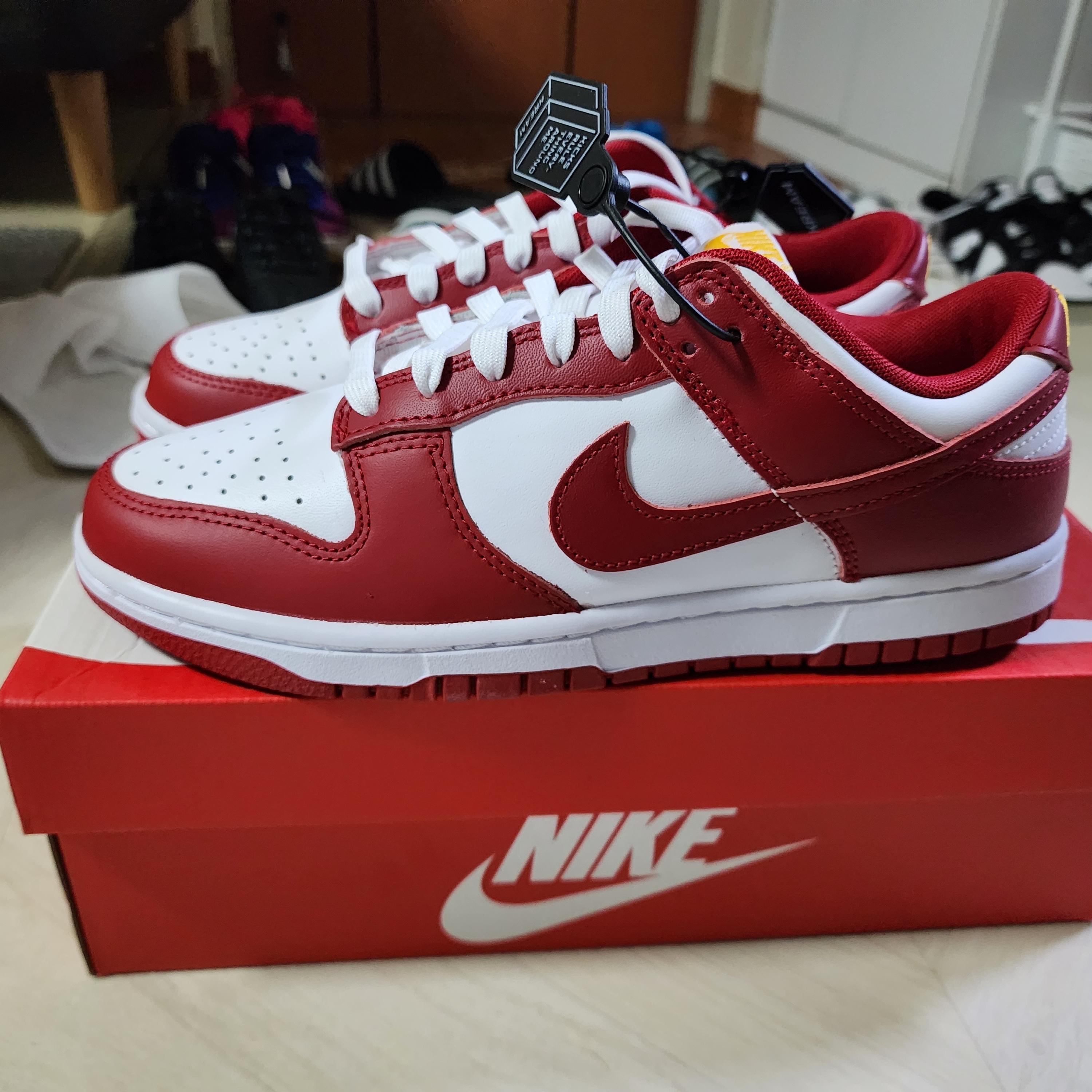 Nike Dunk Low Retro Gym Red 착용 스타일 - 2