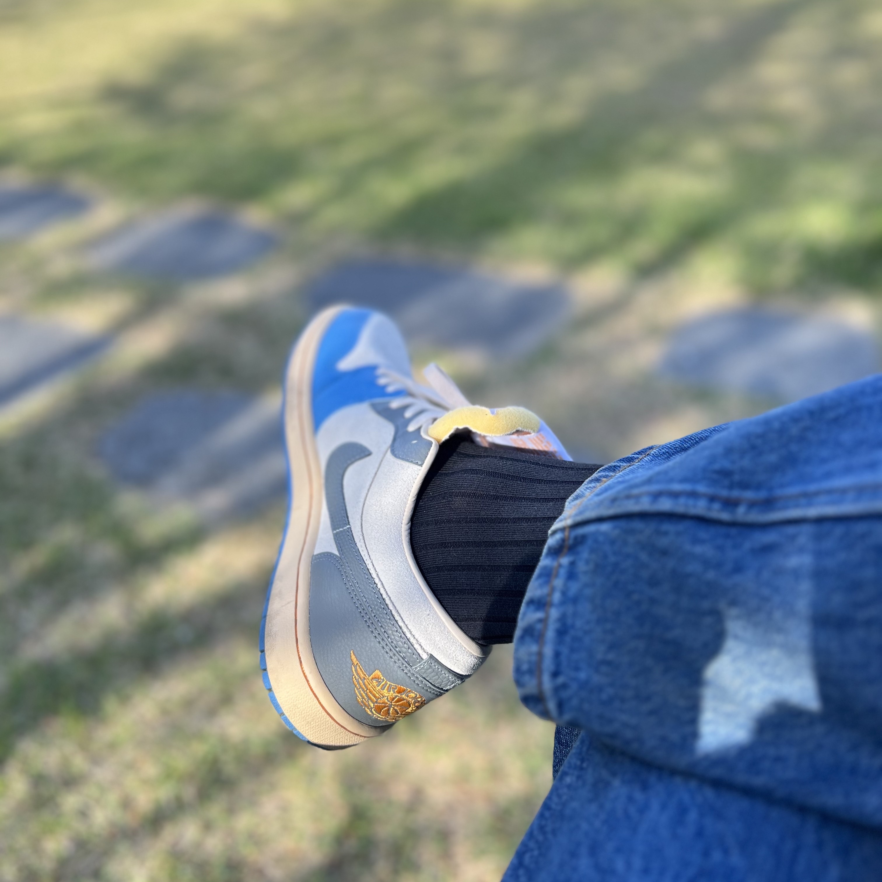Jordan 1 Low SE Tokyo 96 착용 스타일 - 1