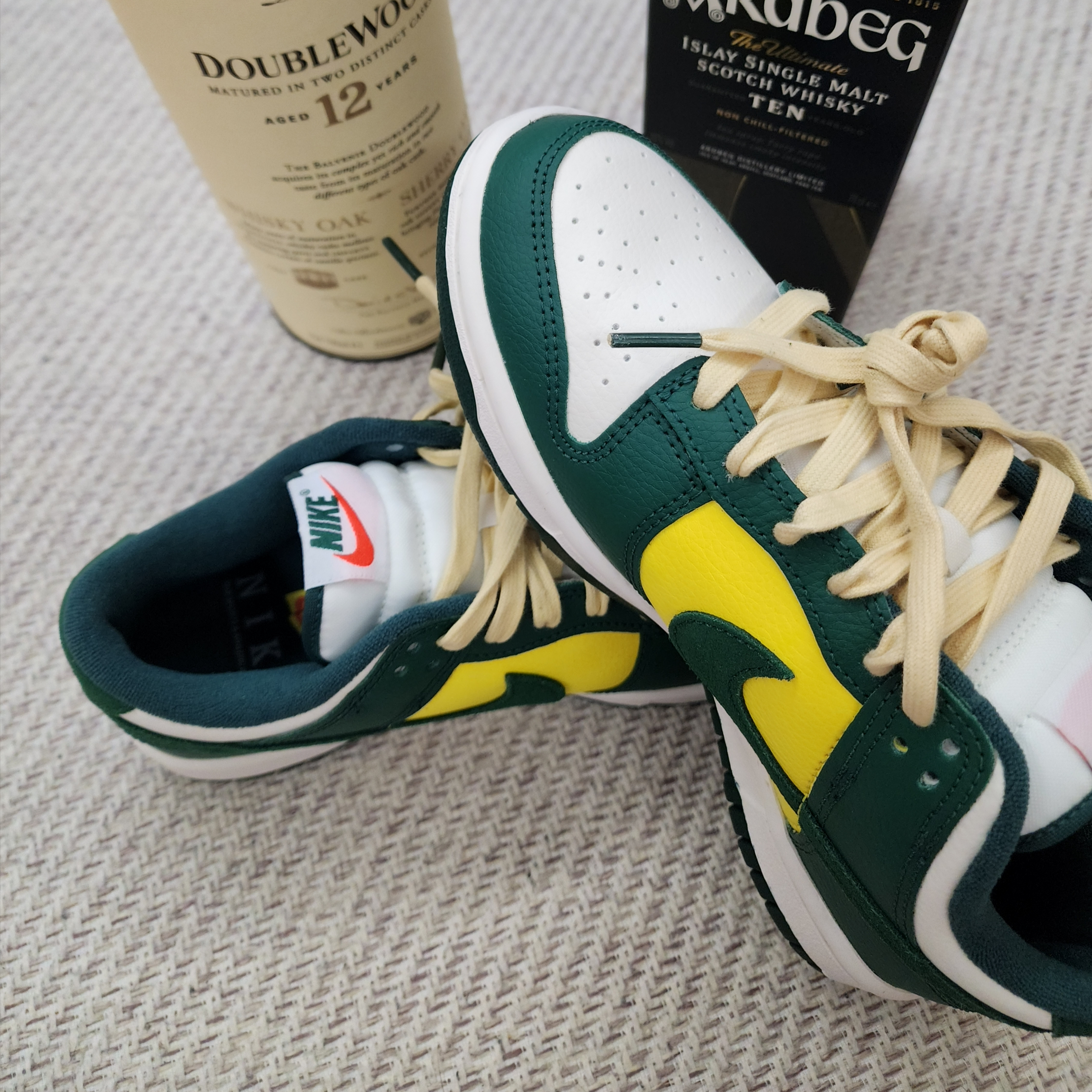 (W) Nike Dunk Low SE Opti Noble Green 착용 스타일