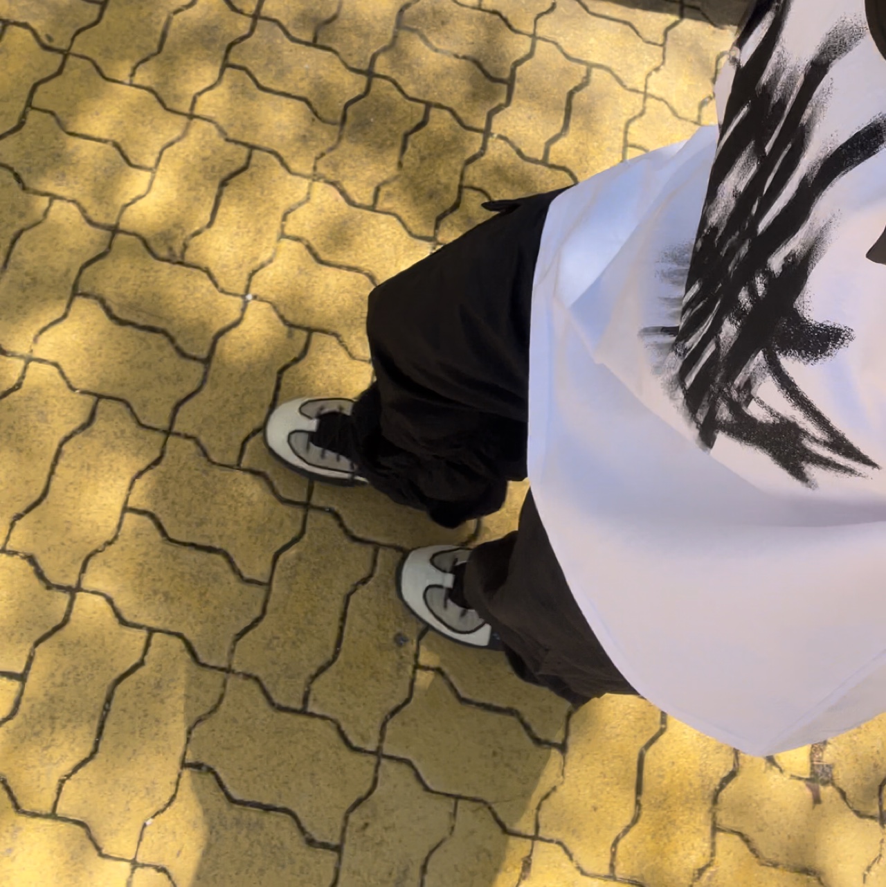 Nike x Stussy Air Penny II Rattan and Limestone 착용 스타일 - 5