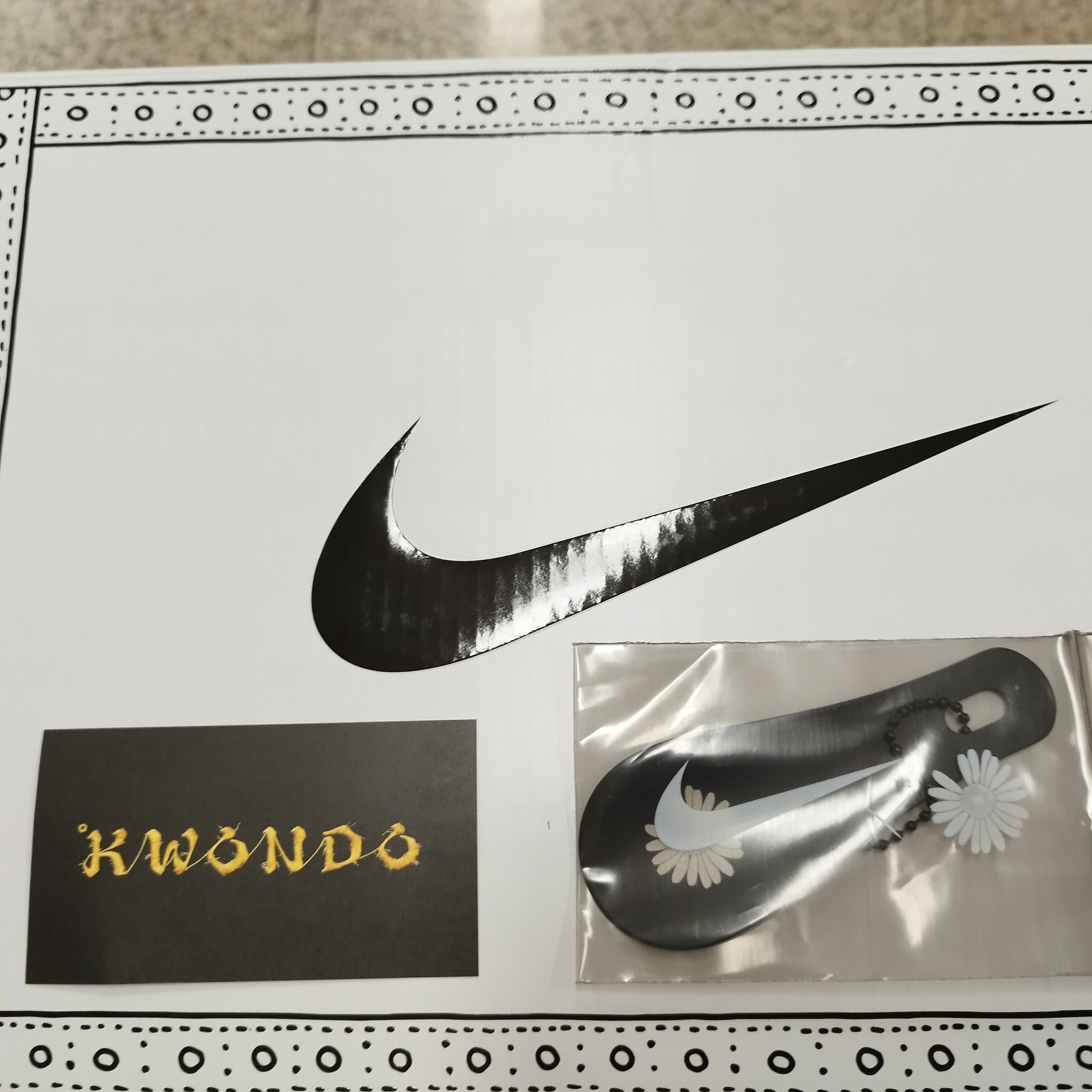 Nike x Peaceminusone Kwondo1 Black and White 착용 스타일 - 2