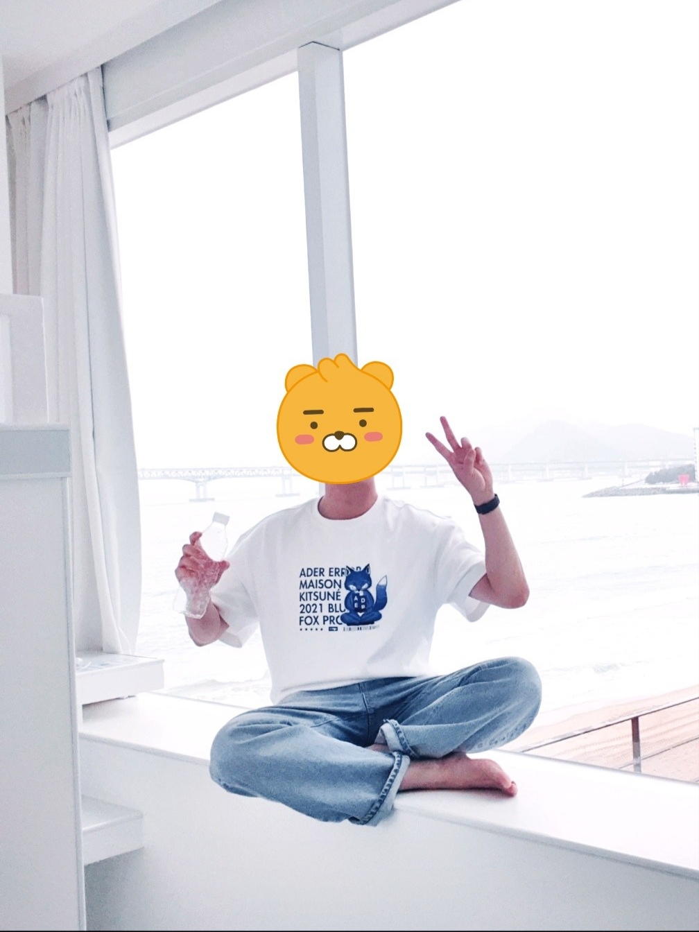 Maison Kitsune x Ader Error Meditation Fox T-Shirt White 착용 스타일