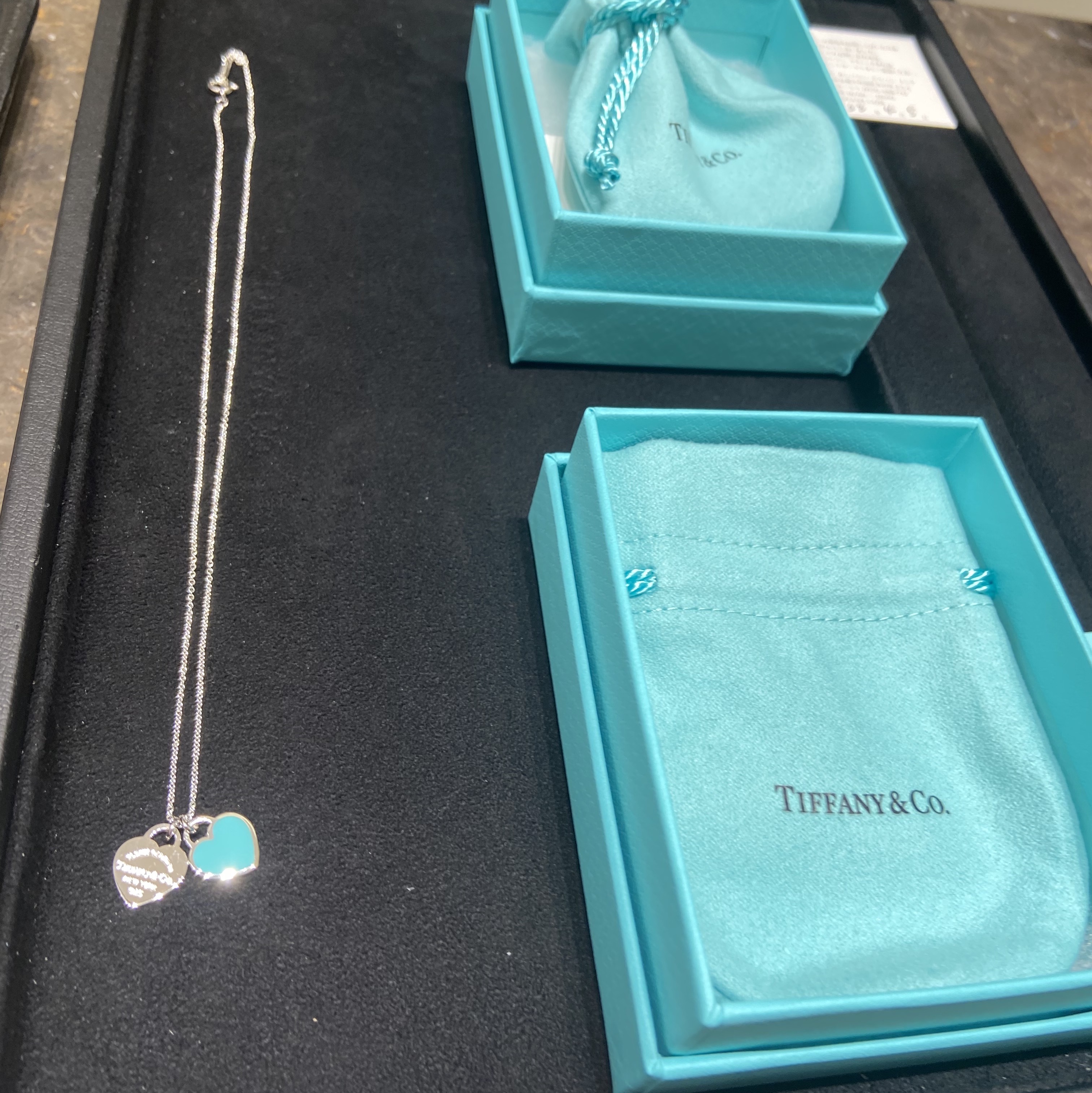 Tiffany & Co. Return To Tiffany Blue Double Heart Tag Pendant Mini Silver 착용 스타일 - 1
