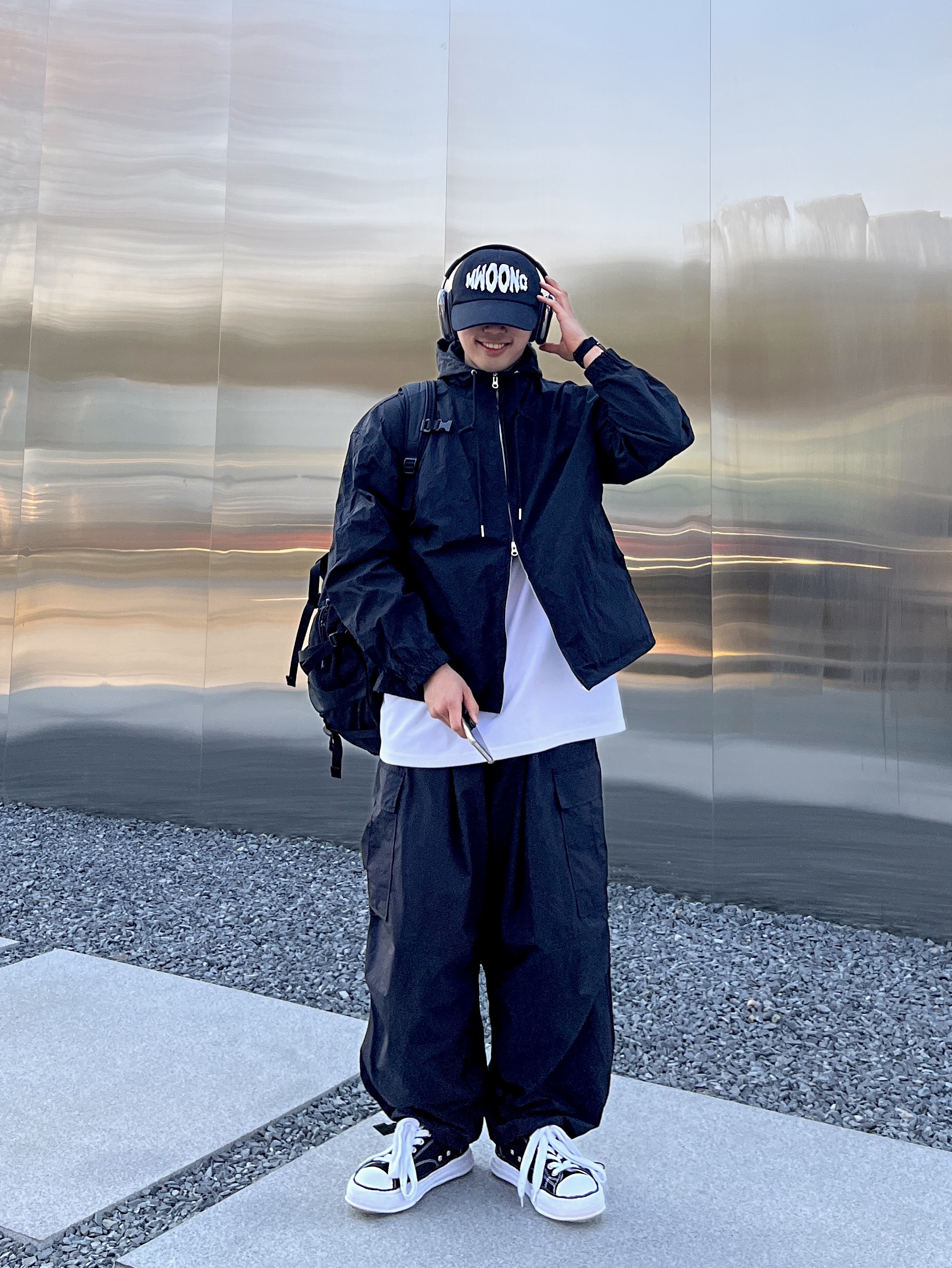 Maison Mihara Yasuhiro Peterson OG Sole Canvas Low Sneakers Black, Apple AirPods Max Lightning Space Gray (Korean Ver.) 착용 스타일 - 3