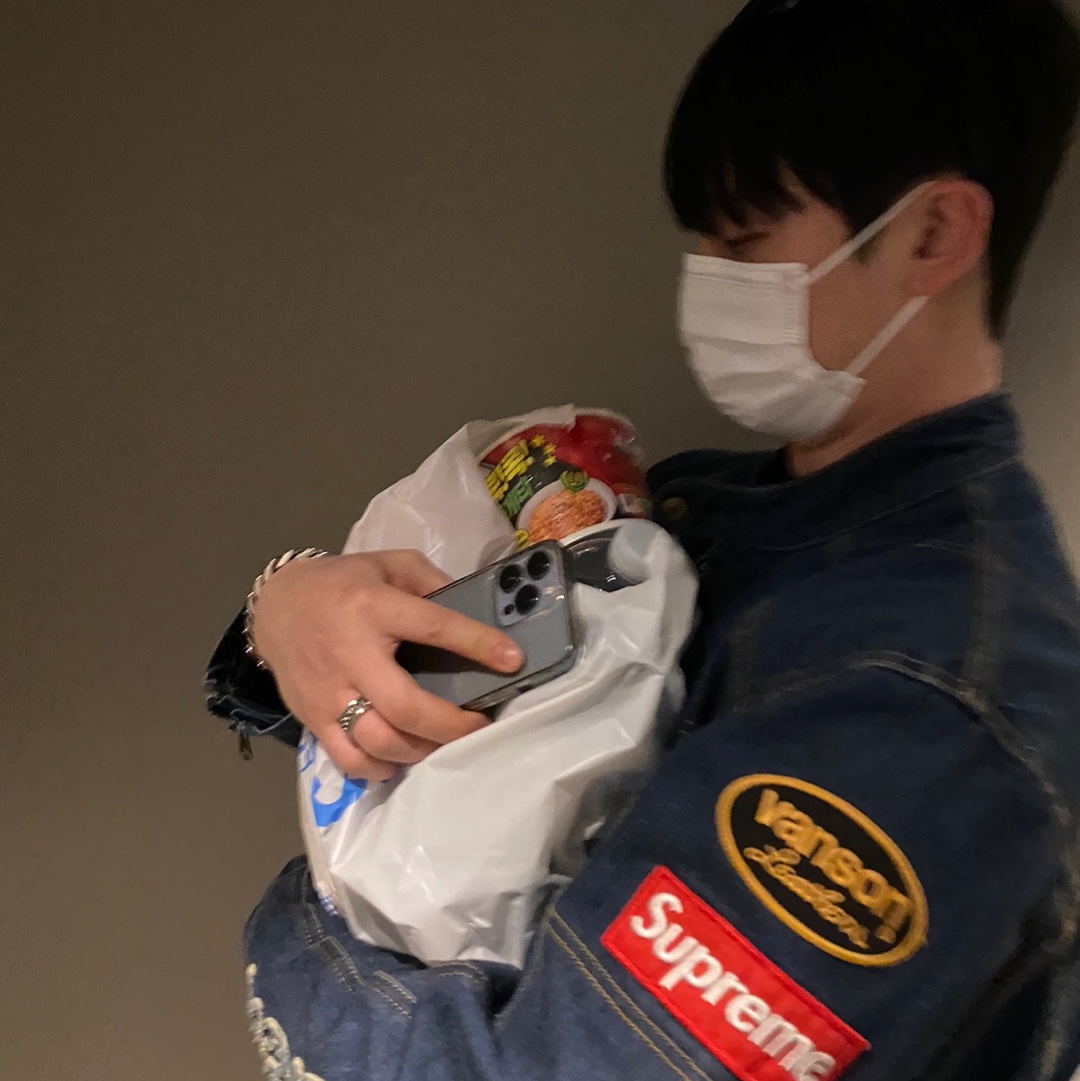 Supreme x Vanson Leathers Cordura Denim Jacket Blue - 22FW 착용 스타일