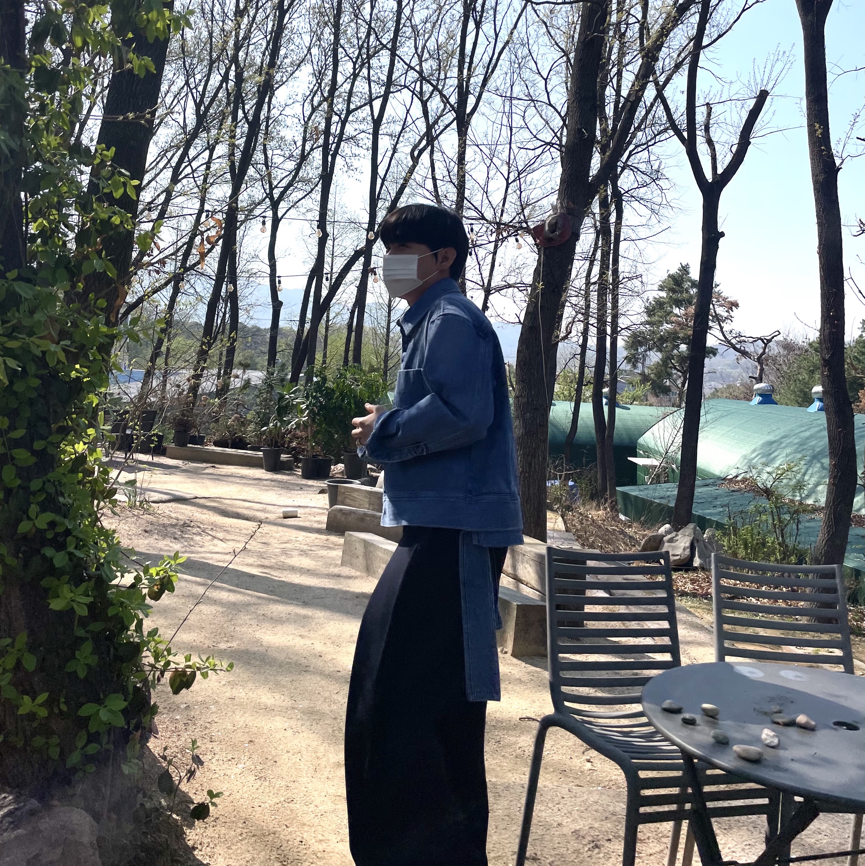 Wooyoungmi Crop Denim Jacket Blue - 22FW, Balenciaga 3XL Sneakers Black White 착용 스타일 - 4