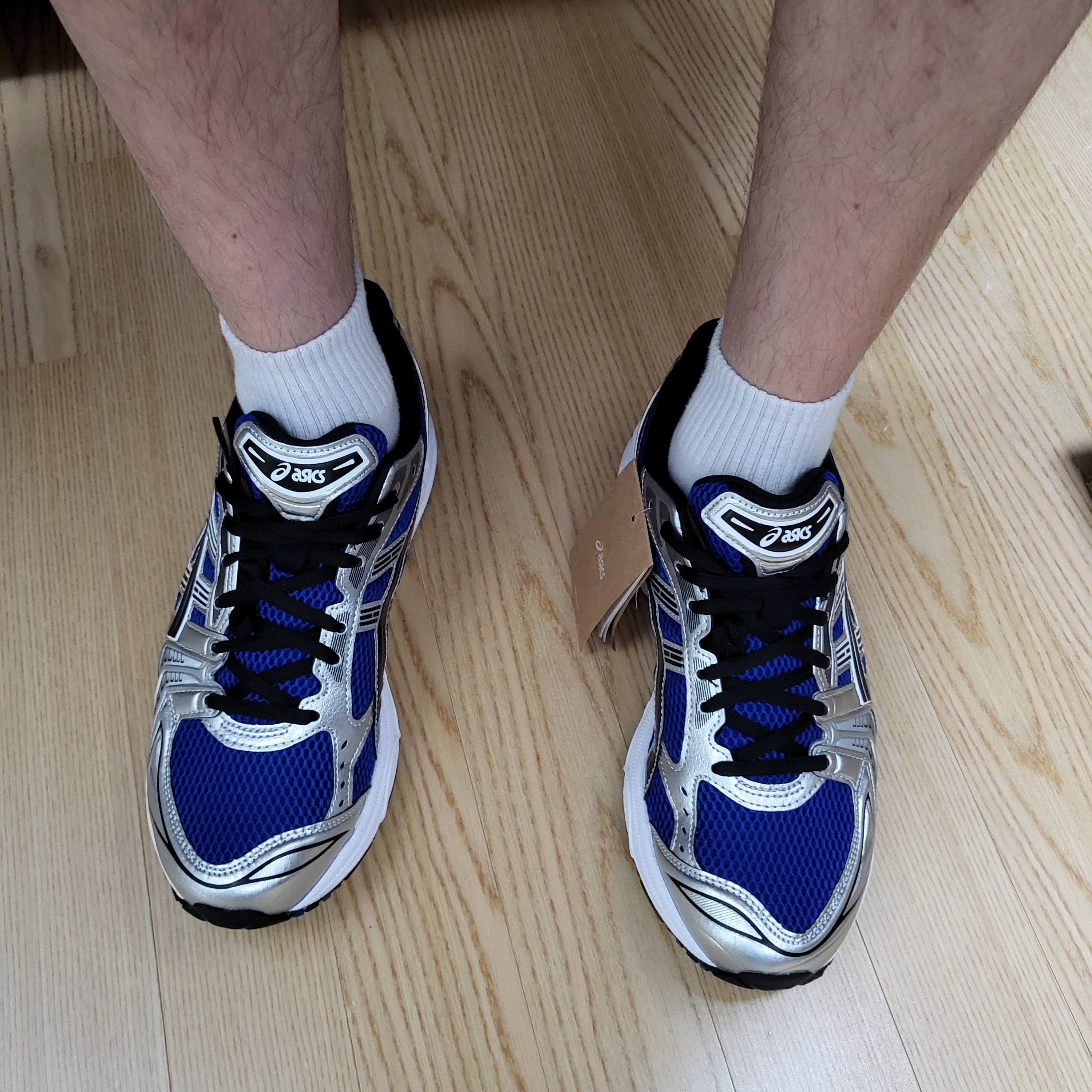 Asics Gel-Kayano 14 Monaco Blue Black, Jordan 1 Low SE Tokyo 96 착용 스타일 - 1