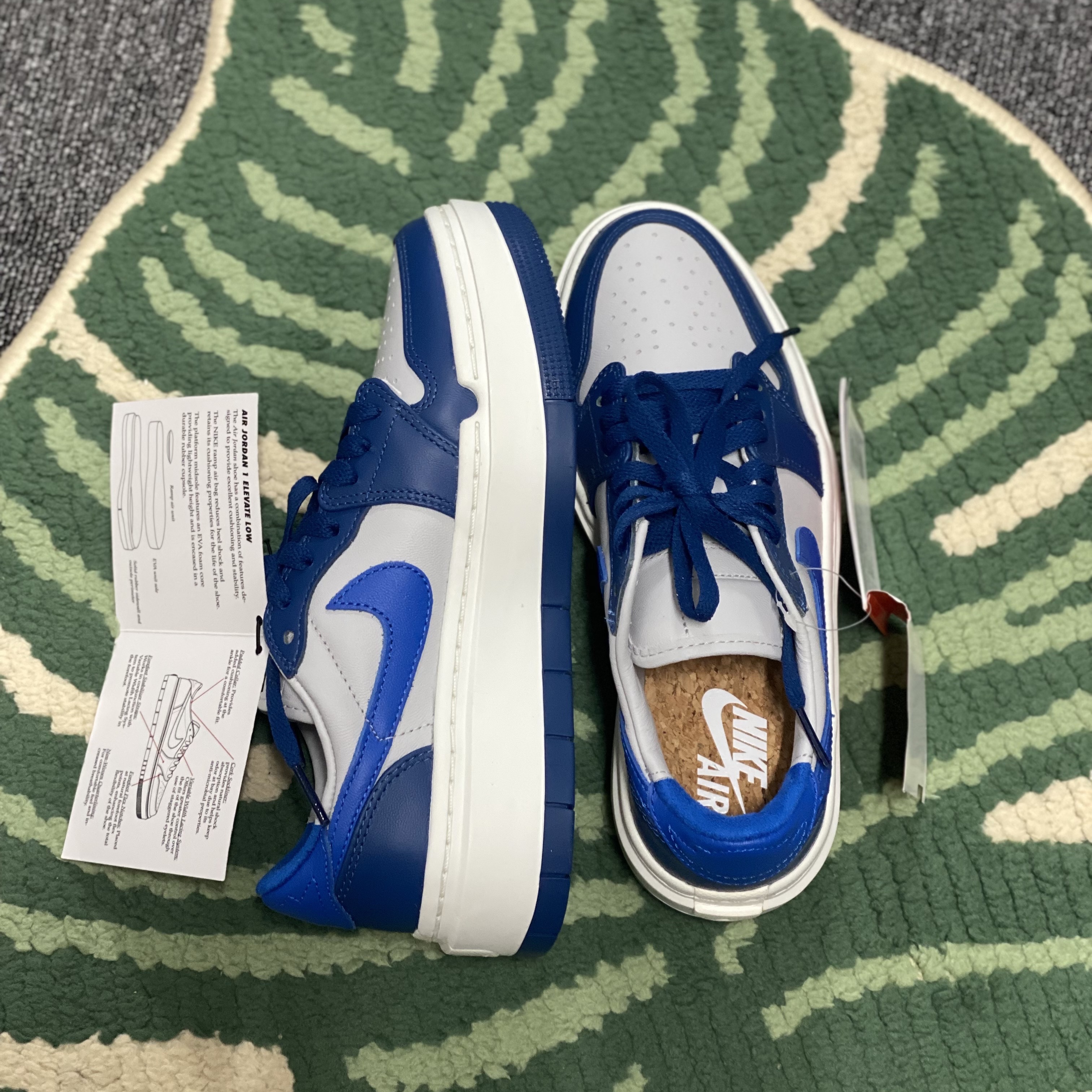 (W) Jordan 1 Elevate Low French Blue, (W) Jordan 1 Elevate Low White Wolf Grey 착용 스타일 - 2