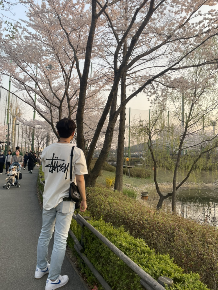 KREAM 프로필 이미지